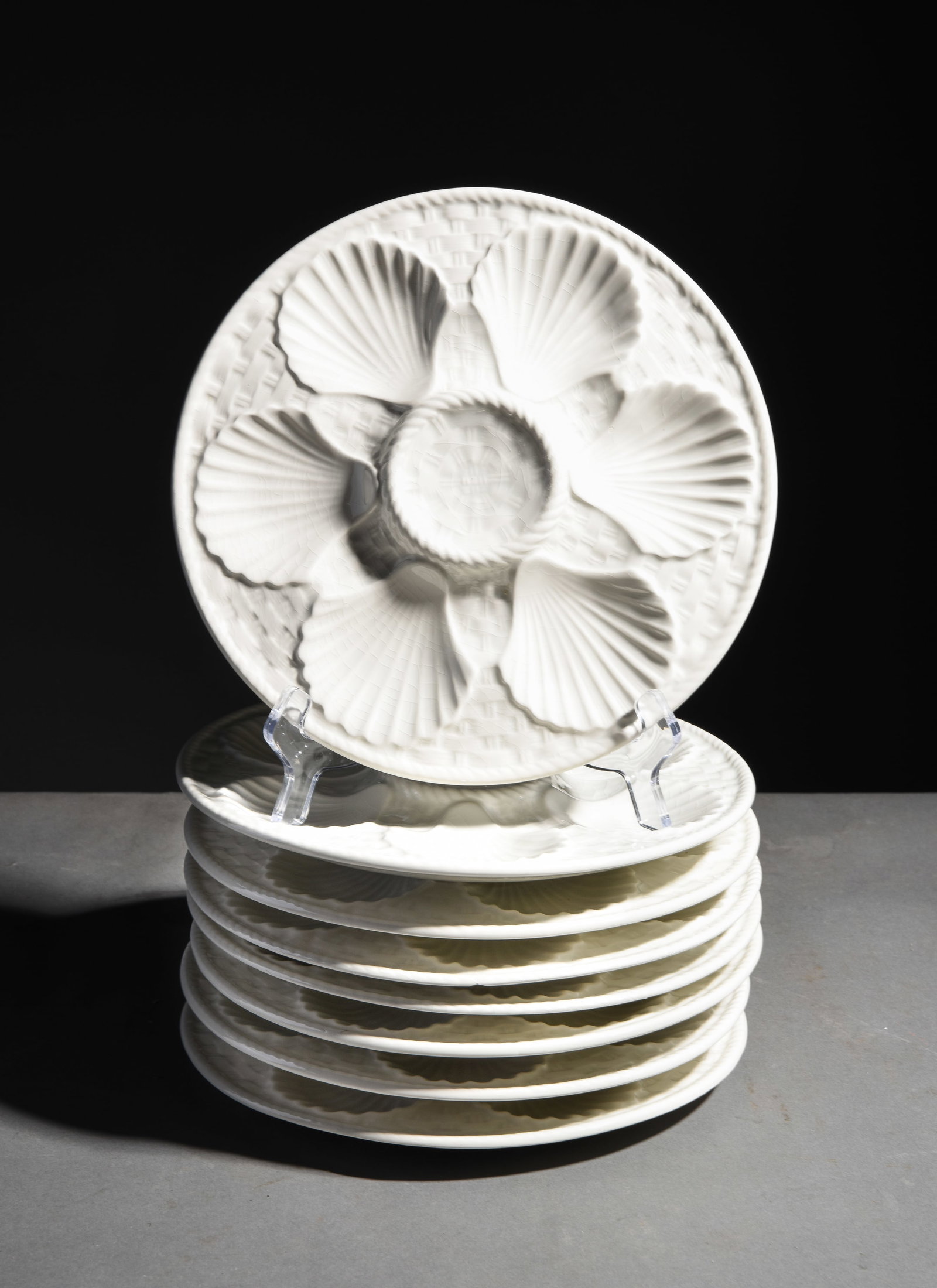 8 French White Scallop Plates (1 of 4)