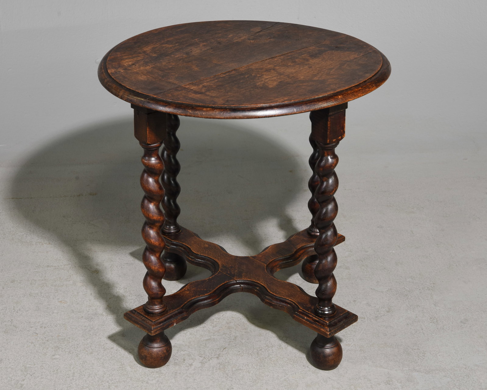 Louis XIII Style French Twist Oak Side Table (1 of 4)