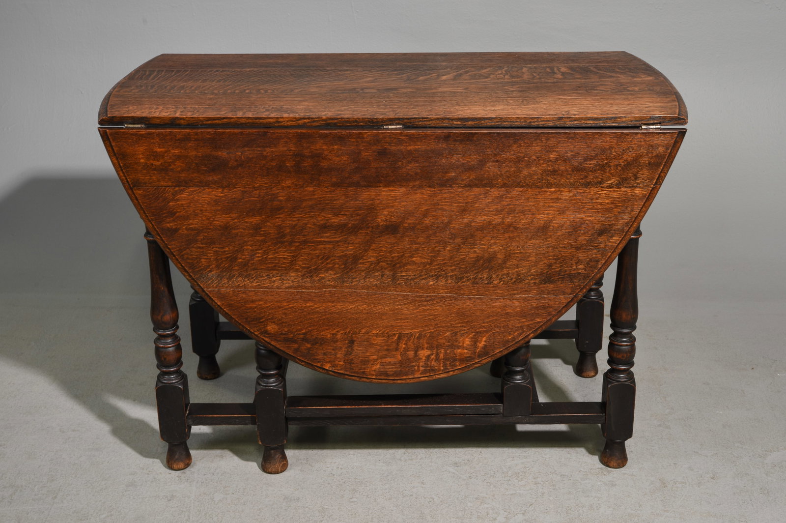 British Oak Drop Leaf Table (1 of 3)