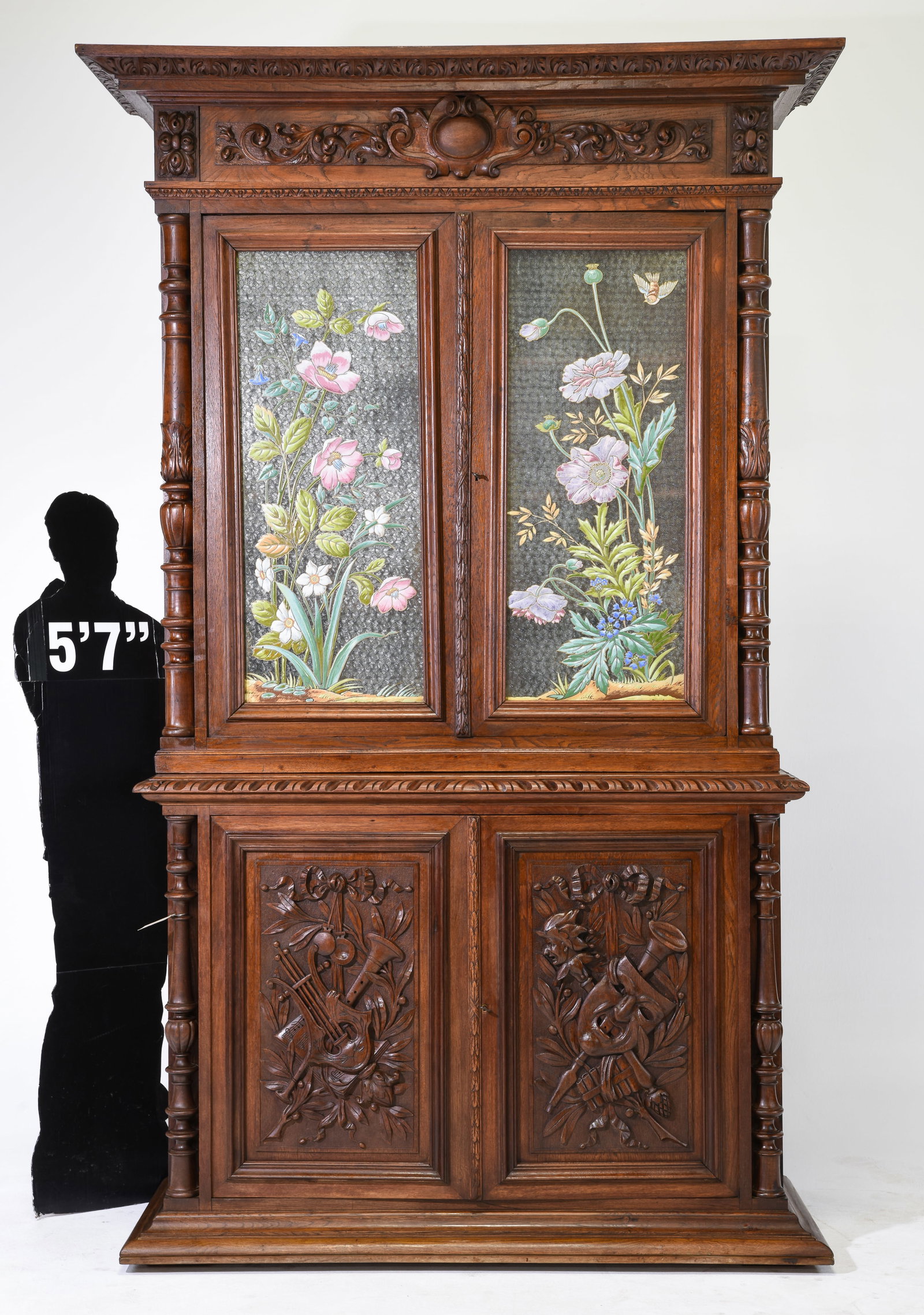 Renaissance Style Walnut Buffet Du Corps / Cupboard (1 of 11)