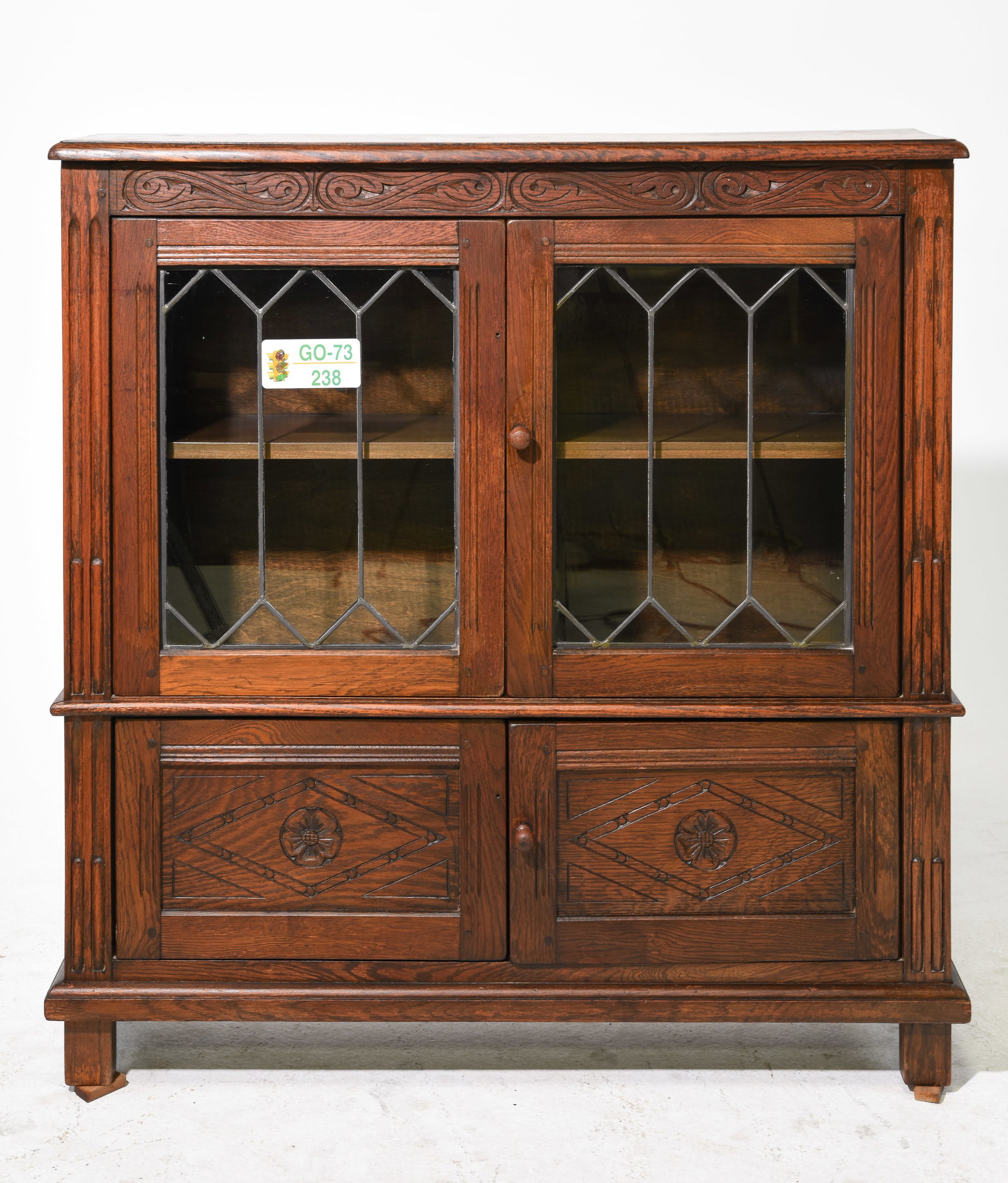 British Oak Leaded Glass Bookcase / Cabinet: British Oak Leaded Glass Bookcase / Cabinet - 39.25 in tall x 37 x 9.25