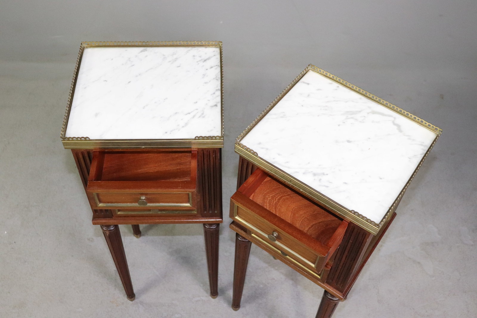 Louis XVI style nightstands - 2
