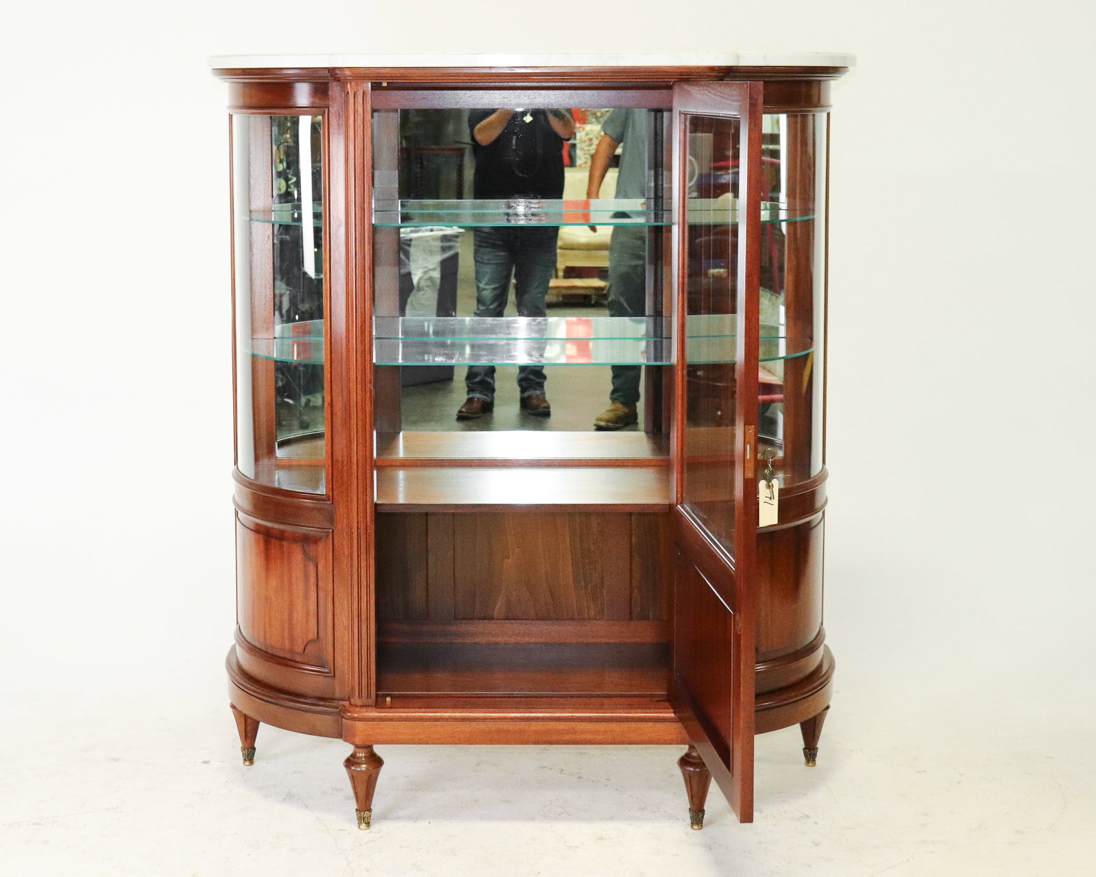 Louis XVI Style Mirror back Showcase - 2