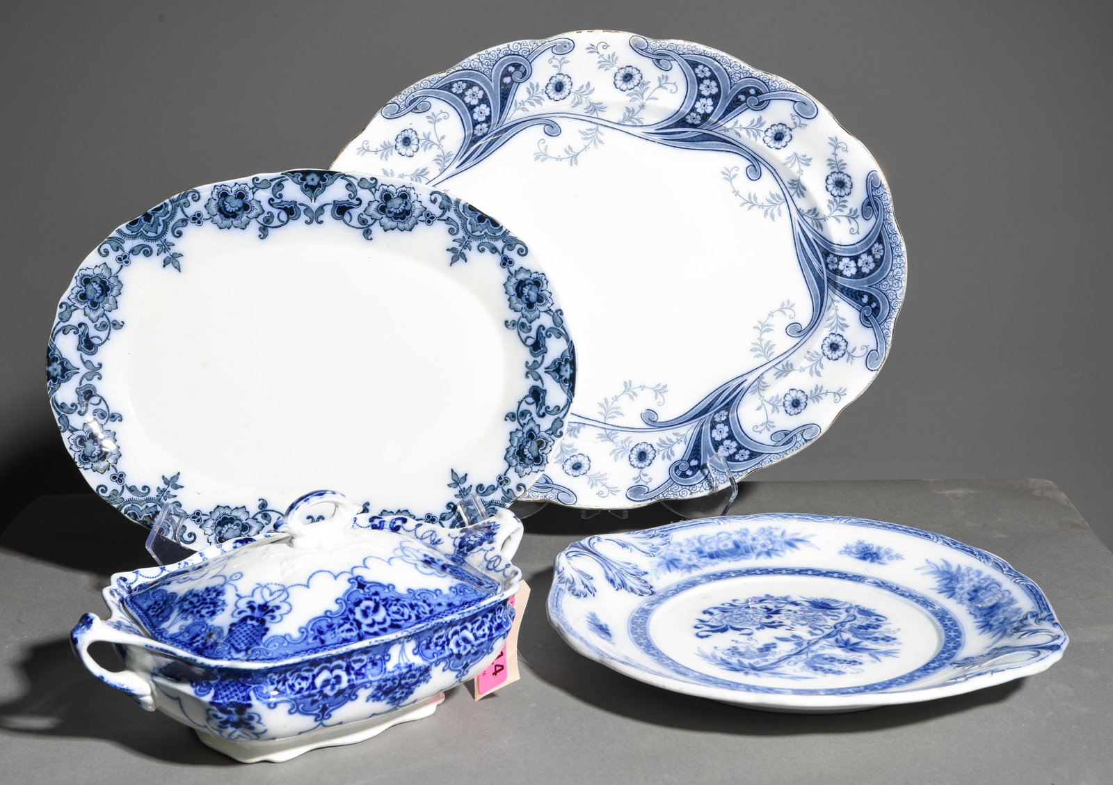 4pcs - Flo Blue Platters & Tureen (1 of 7)