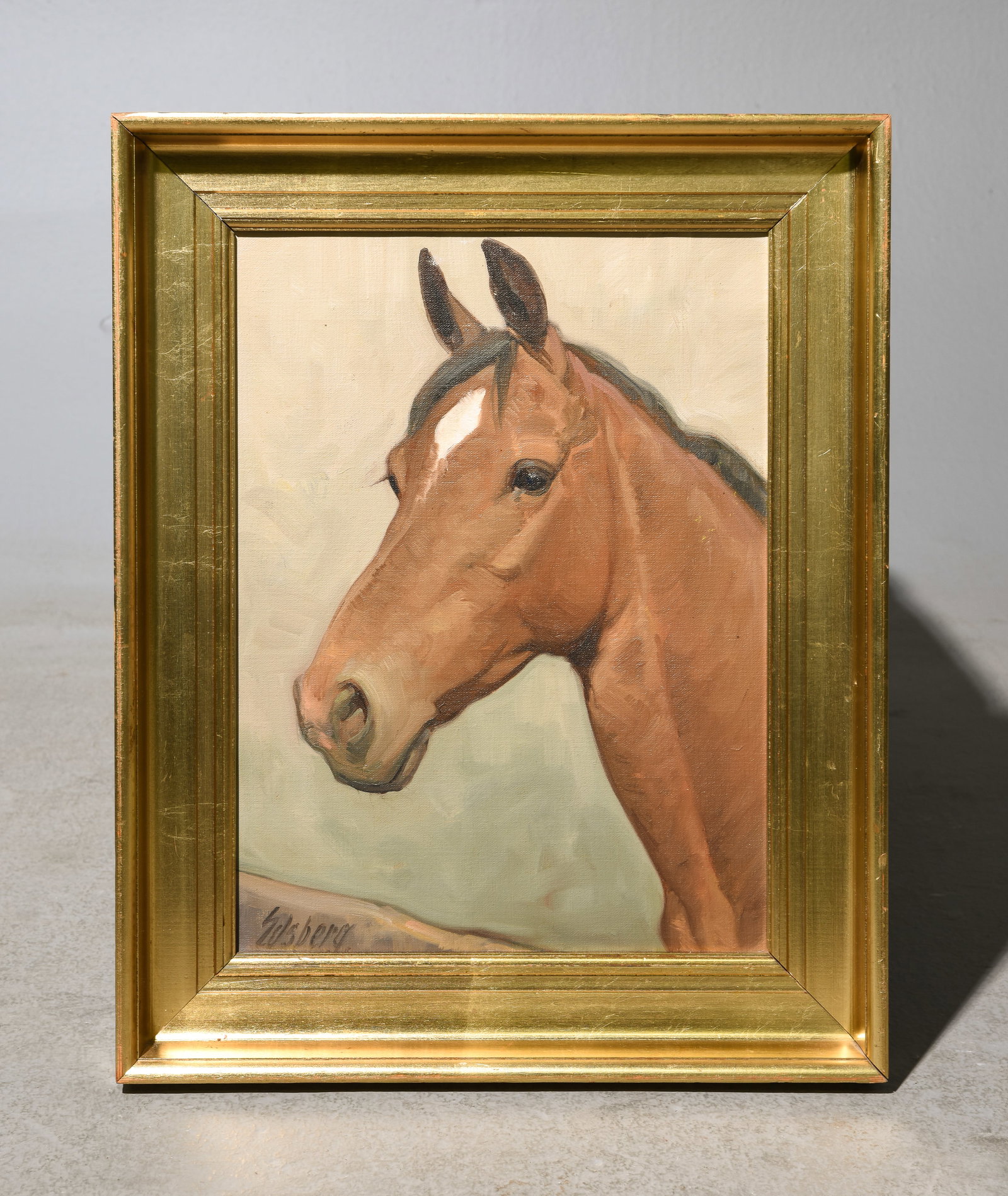 Danish Gold Framed Oil on Canvas Horse Head: Danish Gold Framed Oil on Canvas Horse Head - 20 in tall x 16 x 2, The work itself is 16 x 12