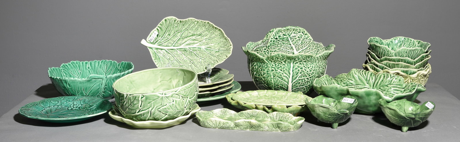 22pcs Assorted Green Cabbage Ware China: 22pcs Assorted Green Cabbage Ware China - Lidded dish is 8 in tall x 10 inch diameter and one of the bowls is 4 in tall x 10 inch diameter - Some is marked made in Italy