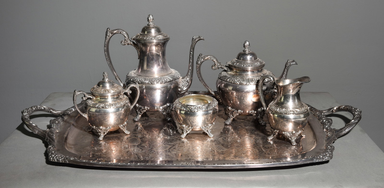 6pc Heritage 1847 Rogers Bros. Silver Service Set: 6pc Heritage 1847 Rogers Bros. Silver Tea / Coffee Service Set - Tray is 2.5 in tall x 32.75 x 20, The tallest pot is 10.5 in tall x 10 x 6