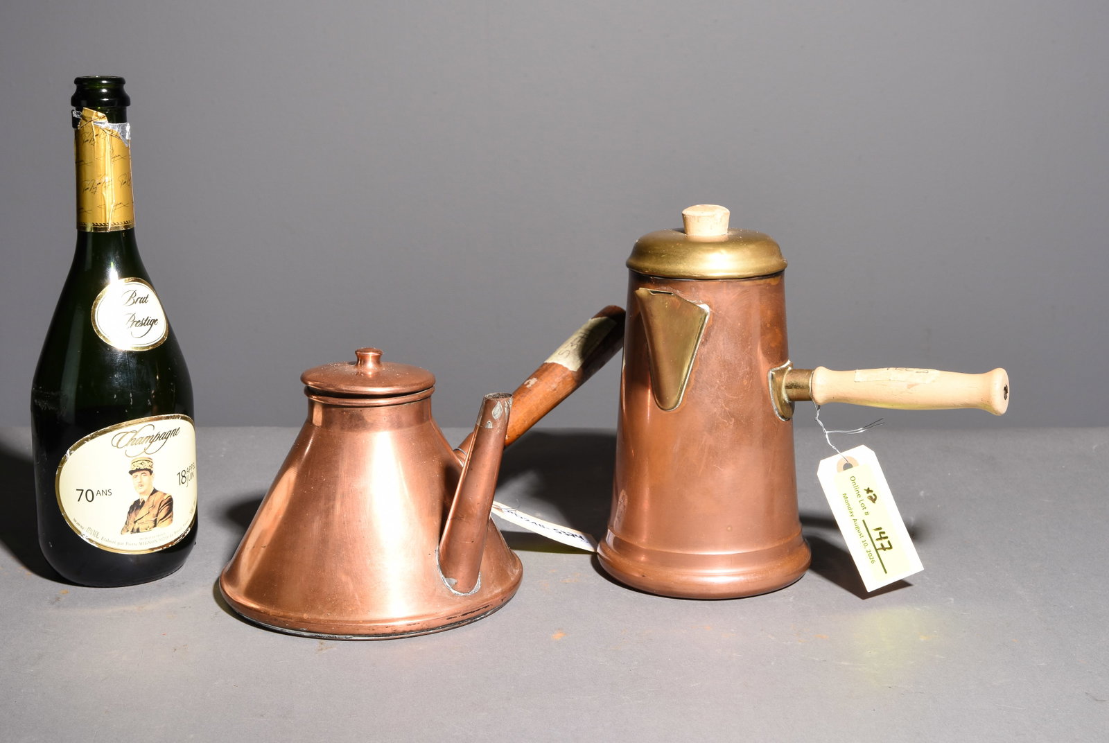 2 French Copper Pots: 2 French Copper Pots - 9 in tall x 5 x 9 and 6 in tall x 7 x 13