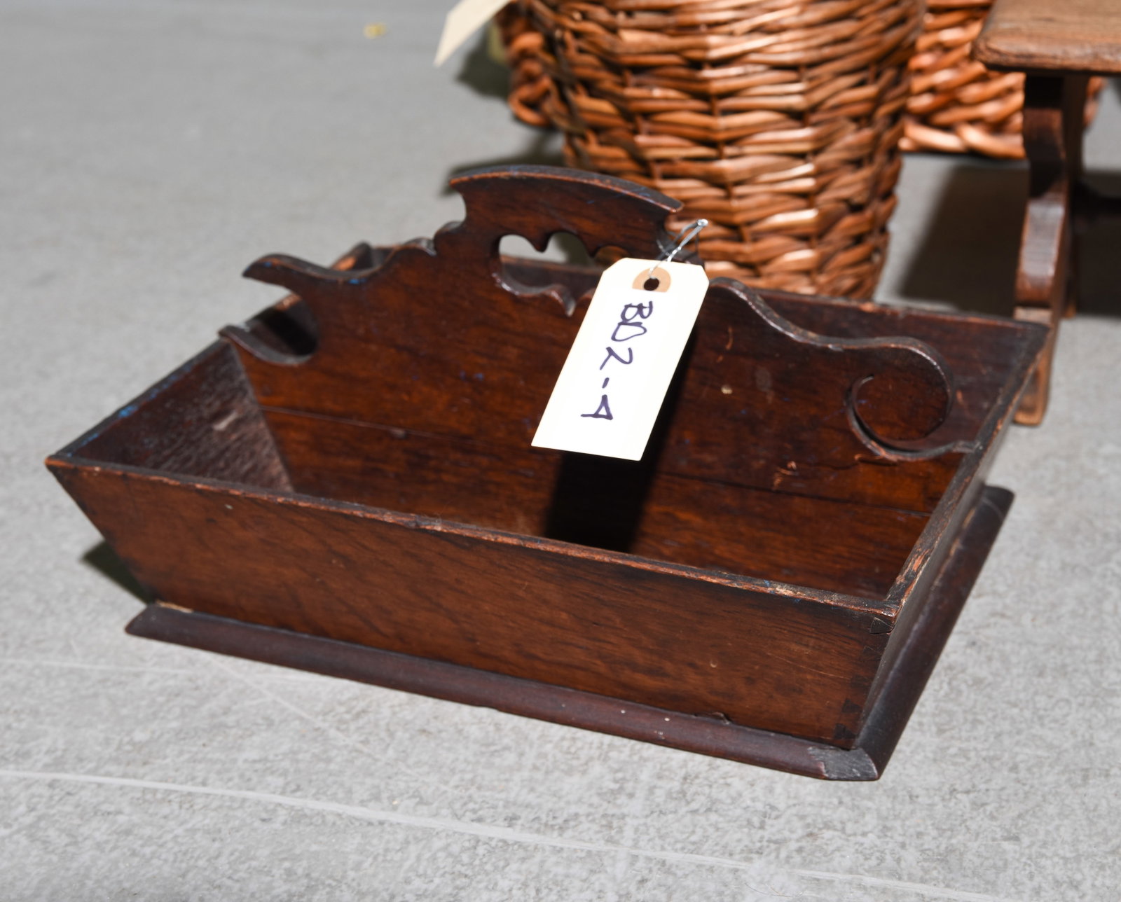 10pcs - Wicker Baskets, Bottles, Etc. - 4