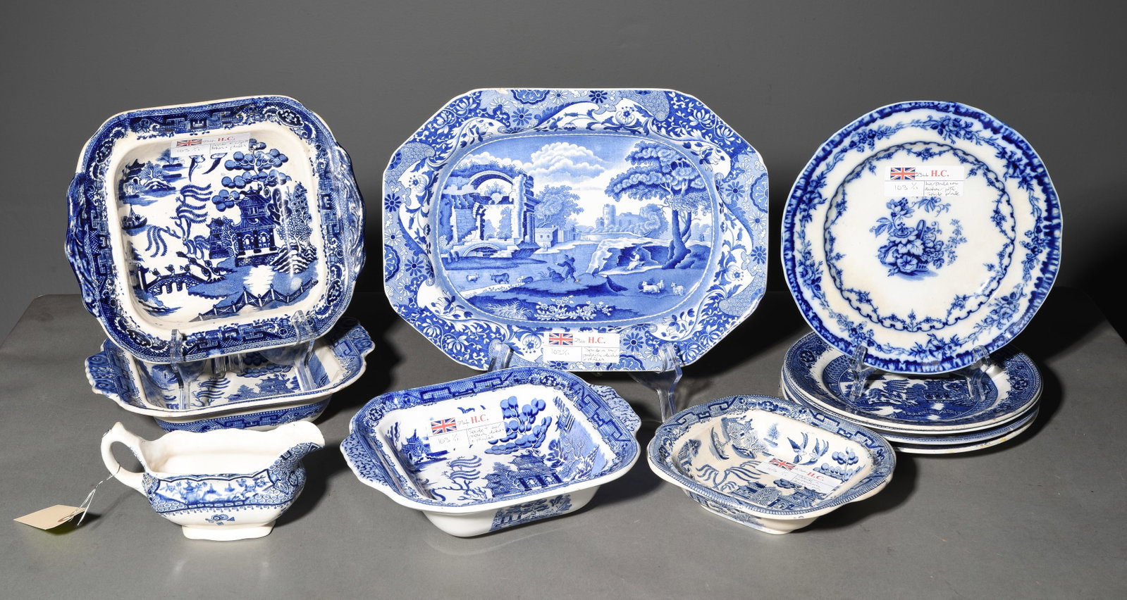 11pcs Blue & White Plates, Platter, Sauce Boat, ETC.: 11pcs British Blue & White Plates, Platter, Sauce Boat, ETC. - 1.5 in tall x 15 x 11