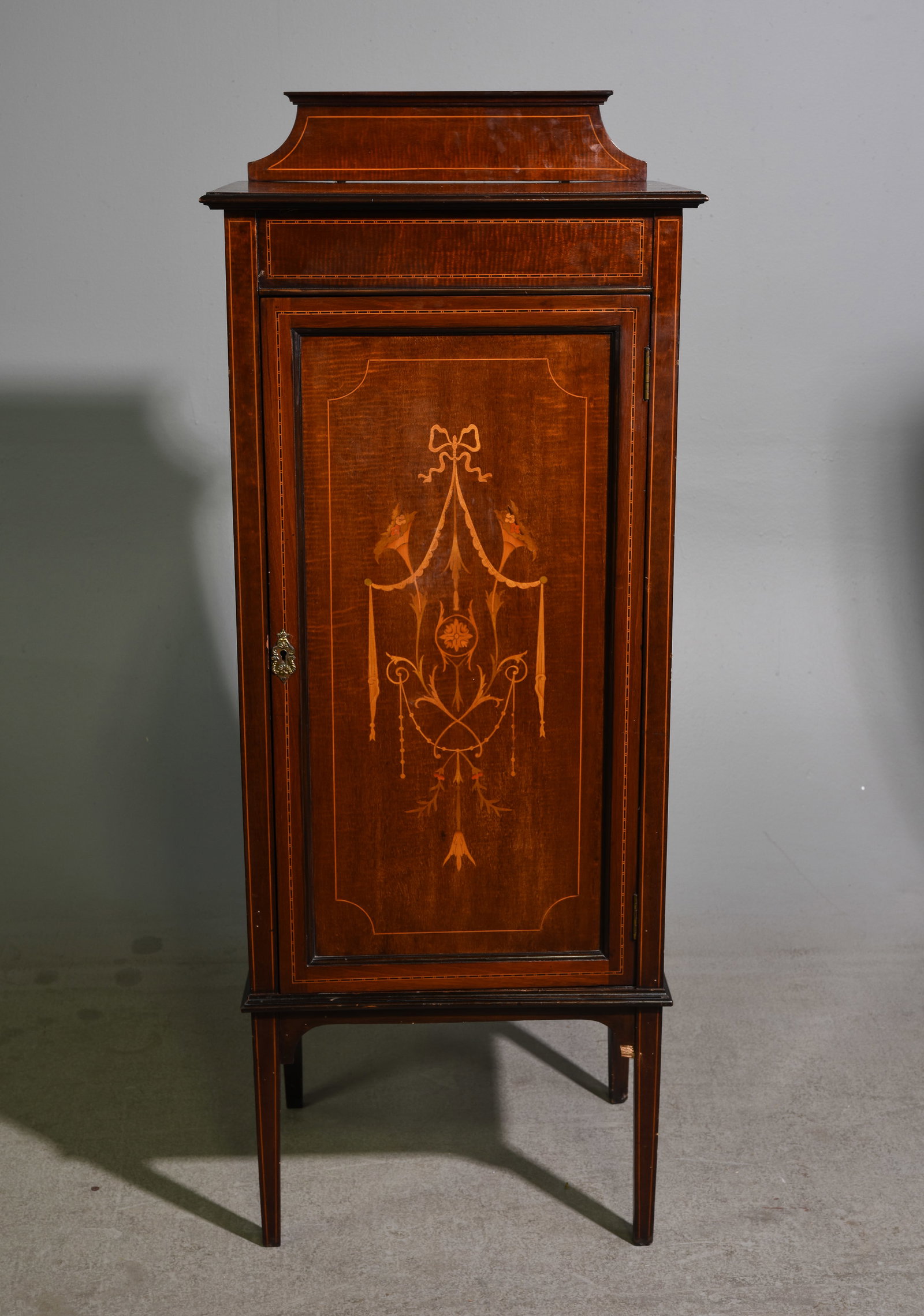 British Mahogany Single Door Cabinet: British Mahogany Single Door Cabinet - 49 in tall x 19 x 15