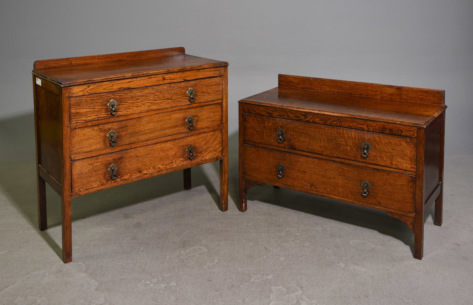 British Oak 3 Drawers & 2 Drawers Chest (1 of 4)