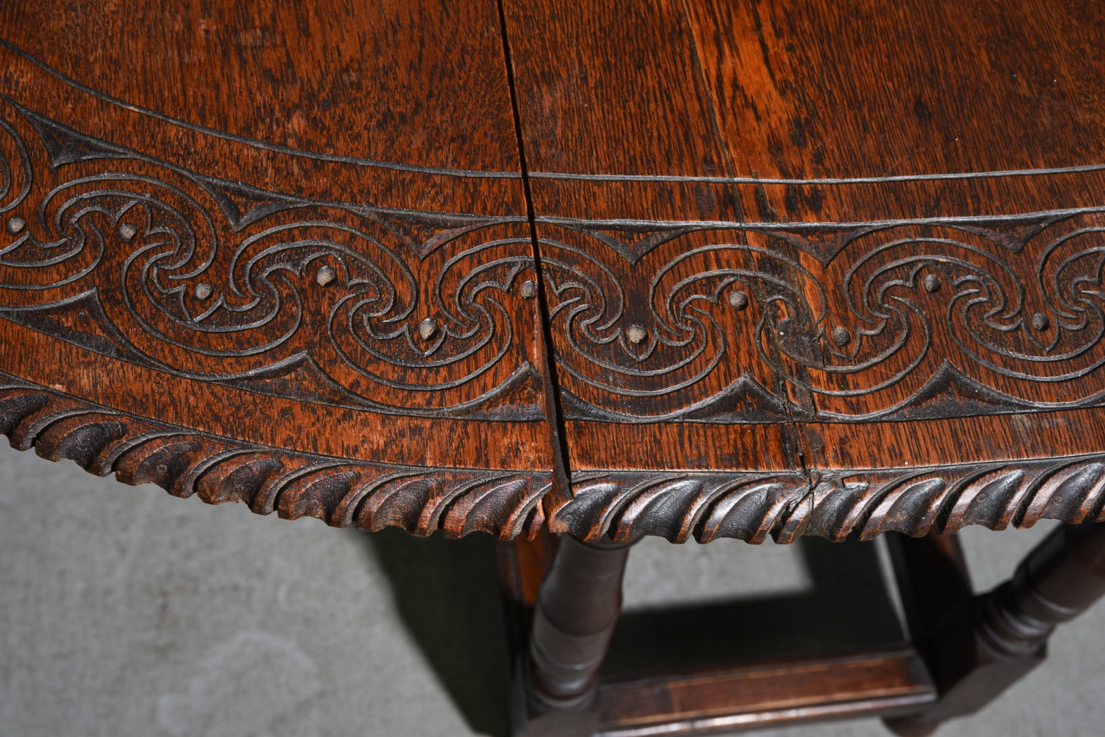 British Carved Oak Drop Leaf Table - 4