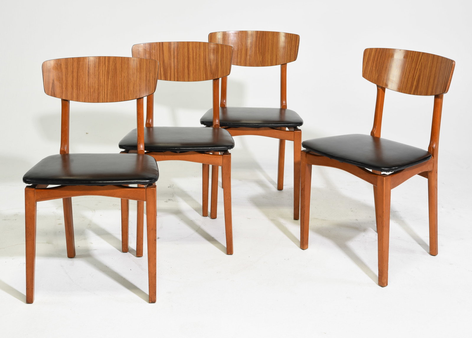 Mid Century Modern Set of 4 Dining Chairs