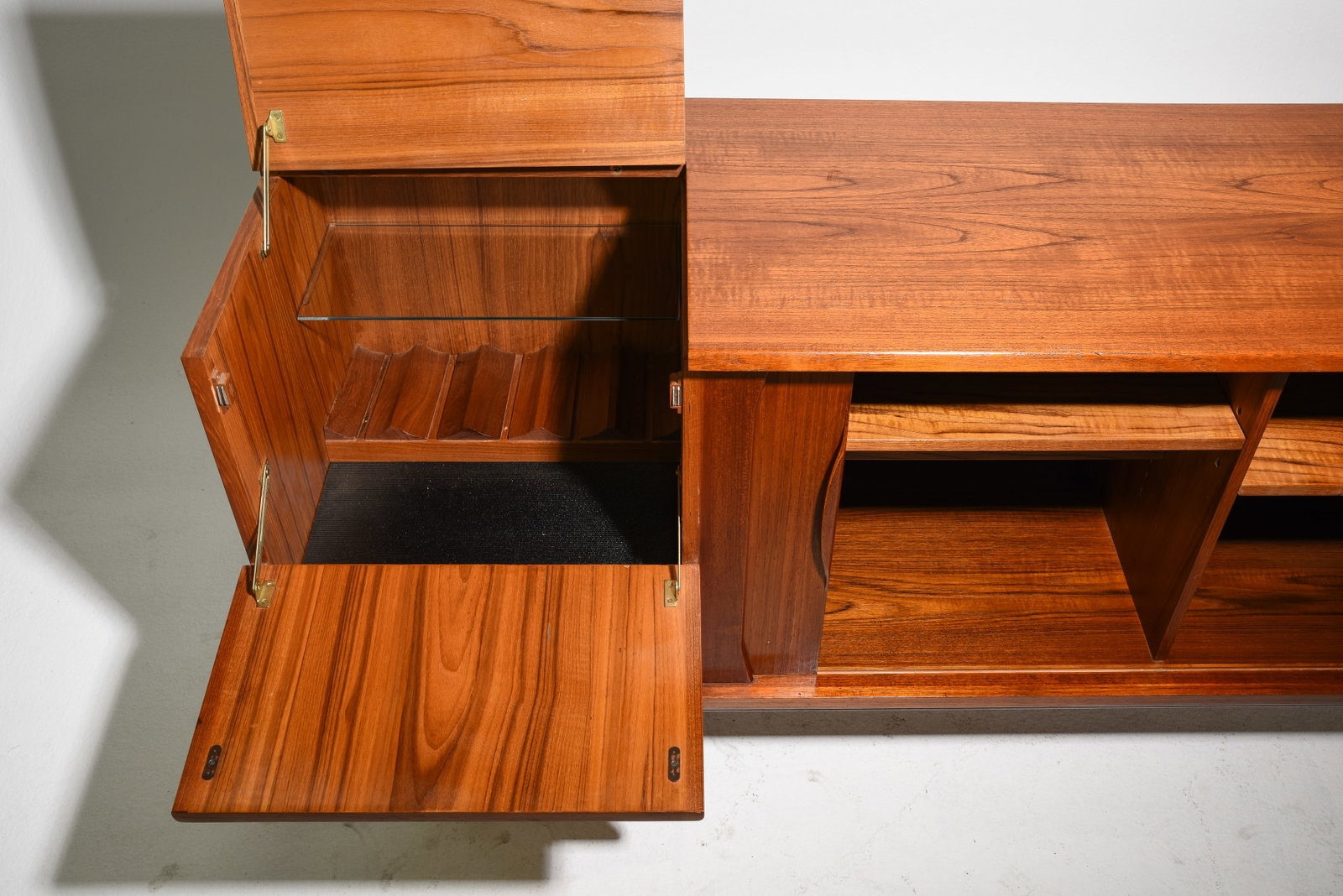Johannes Andersen for Uldum Møbelfabrik Tambour Cocktail Sideboard / Credenza - 4