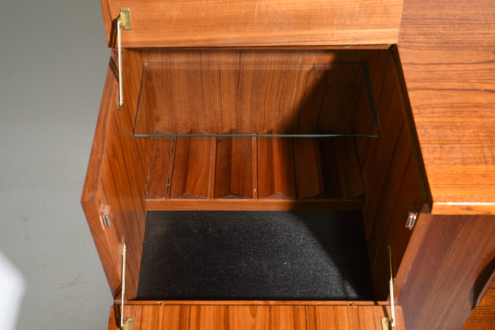 Johannes Andersen for Uldum Møbelfabrik Tambour Cocktail Sideboard / Credenza - 6