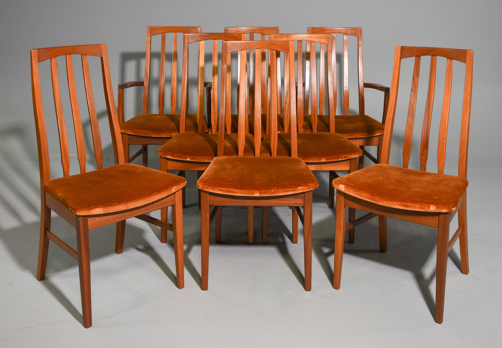 Mid Century Modern Set of 8 Dining Chairs (1 of 5)