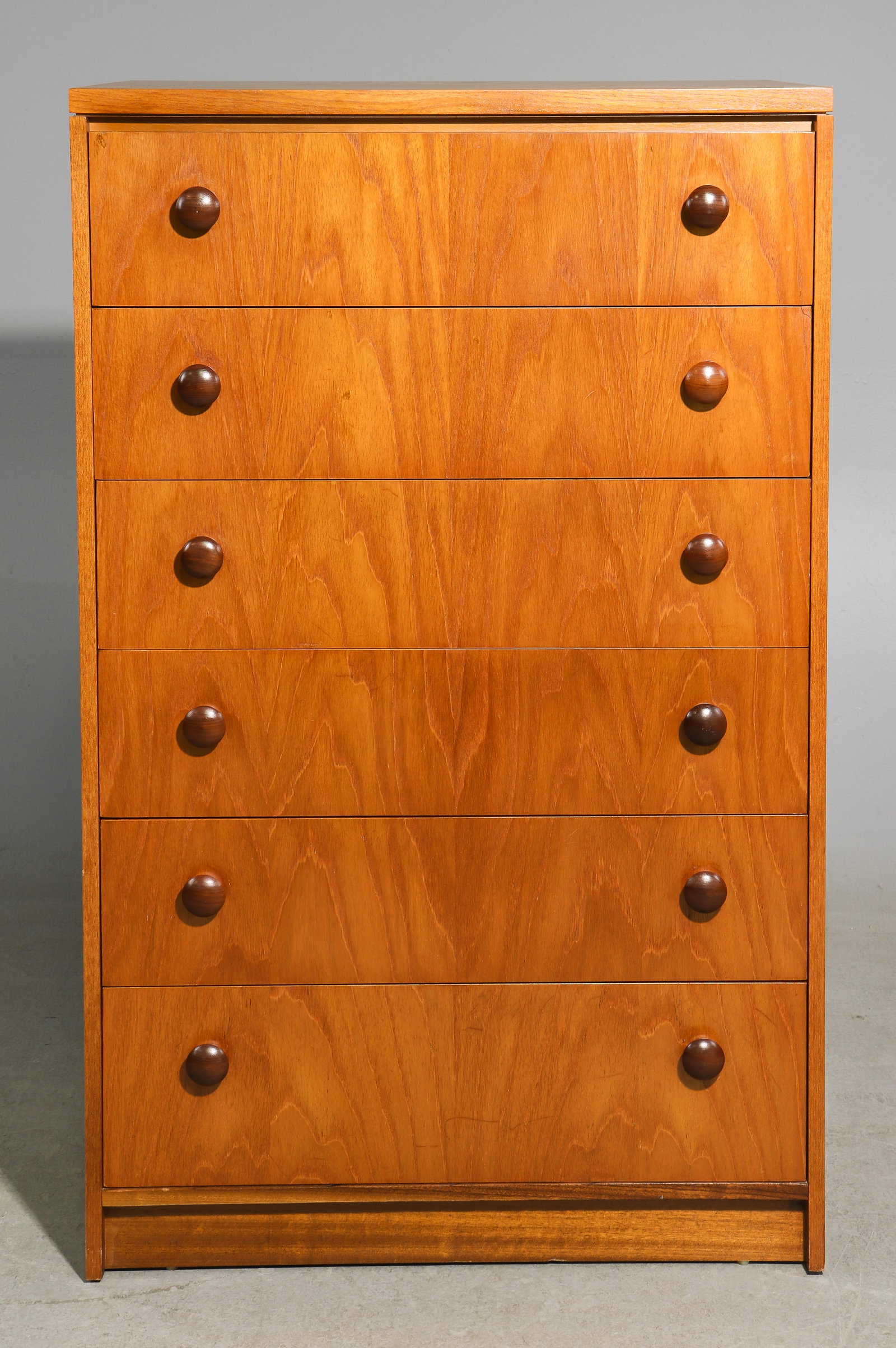 Mid Century Modern Six Drawer Chest (1 of 5)