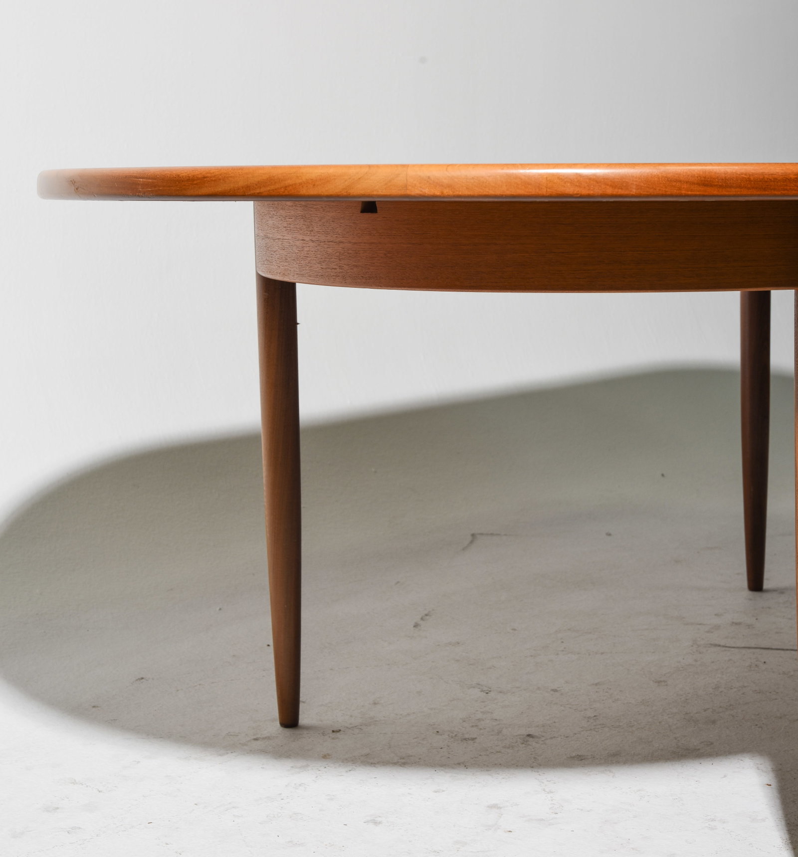 Mid Century Oval Dining Table by G-Plan - 6