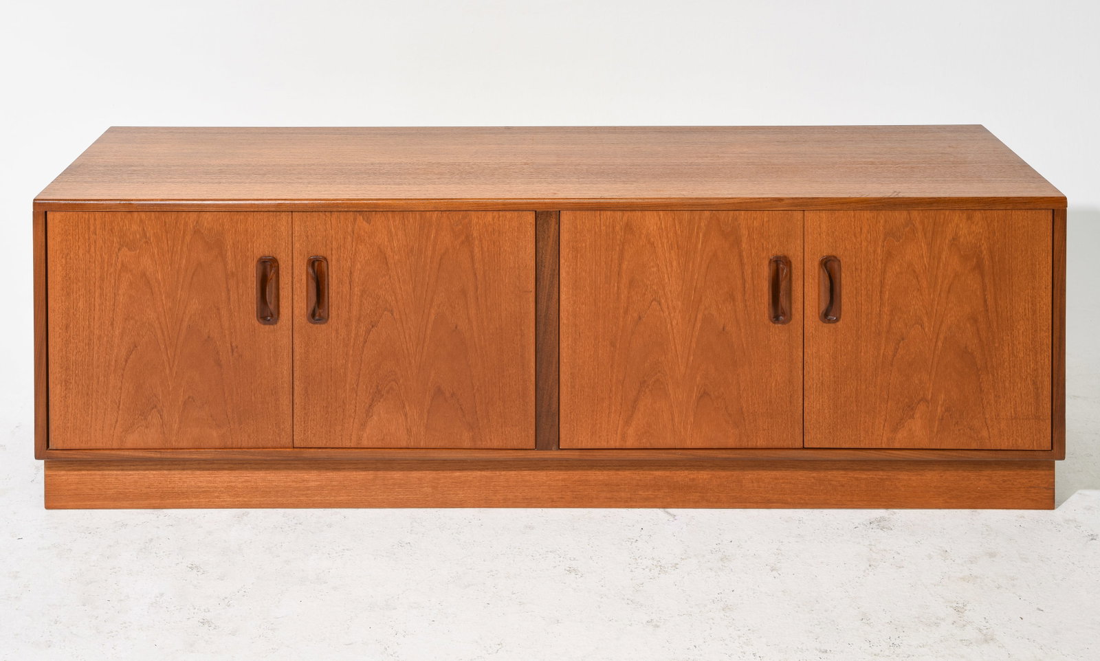 Mid Century Modern Teak Sideboard / Base - G-Plan (1 of 8)