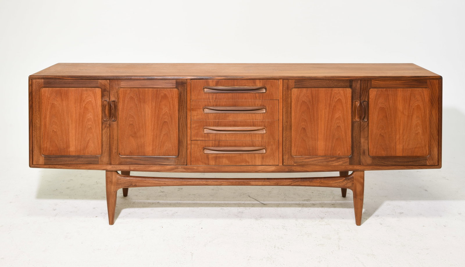 Mid Century Large "Fresco" Sideboard - G-Plan: This Danish Modern Style Teak Credenza is made by Mid Century Modern Furniture Maker G Plan ( GPlan ) & is part of their "Fresco" Range. - 31.5 in tall x 84 x 18