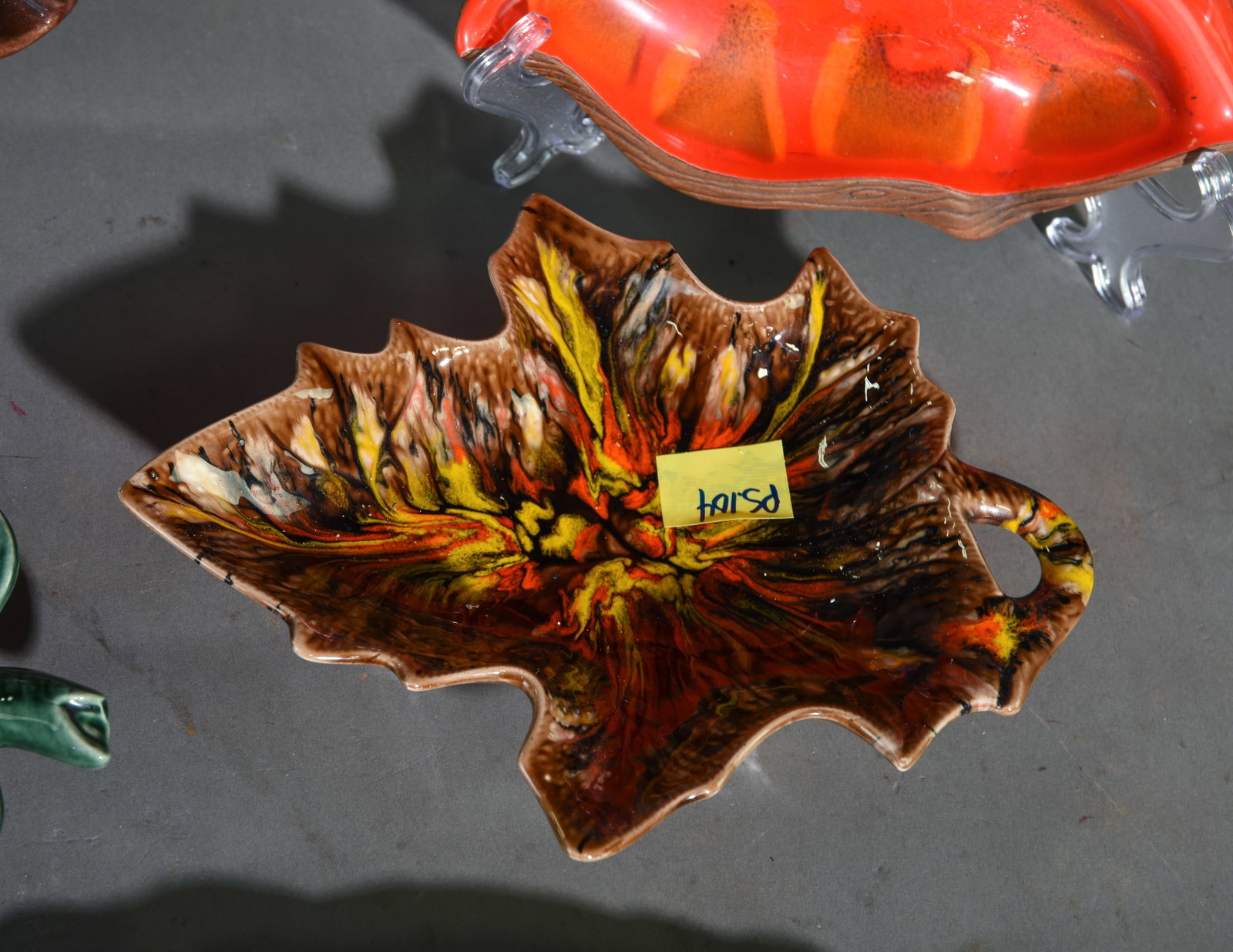 5 Assorted Leaf Pottery Trays #1 - 5