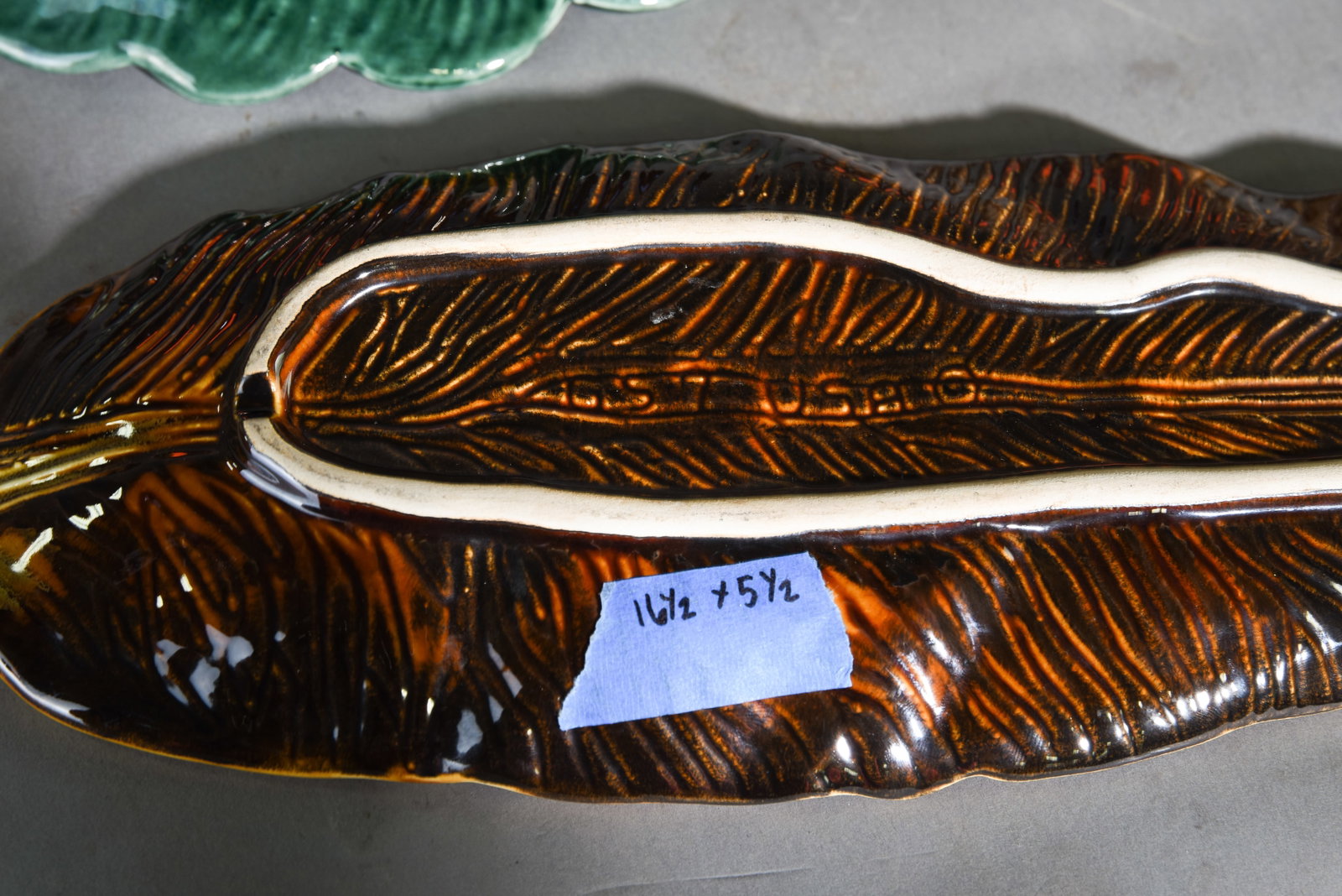 5 Assorted Leaf Pottery Trays #1 - 8