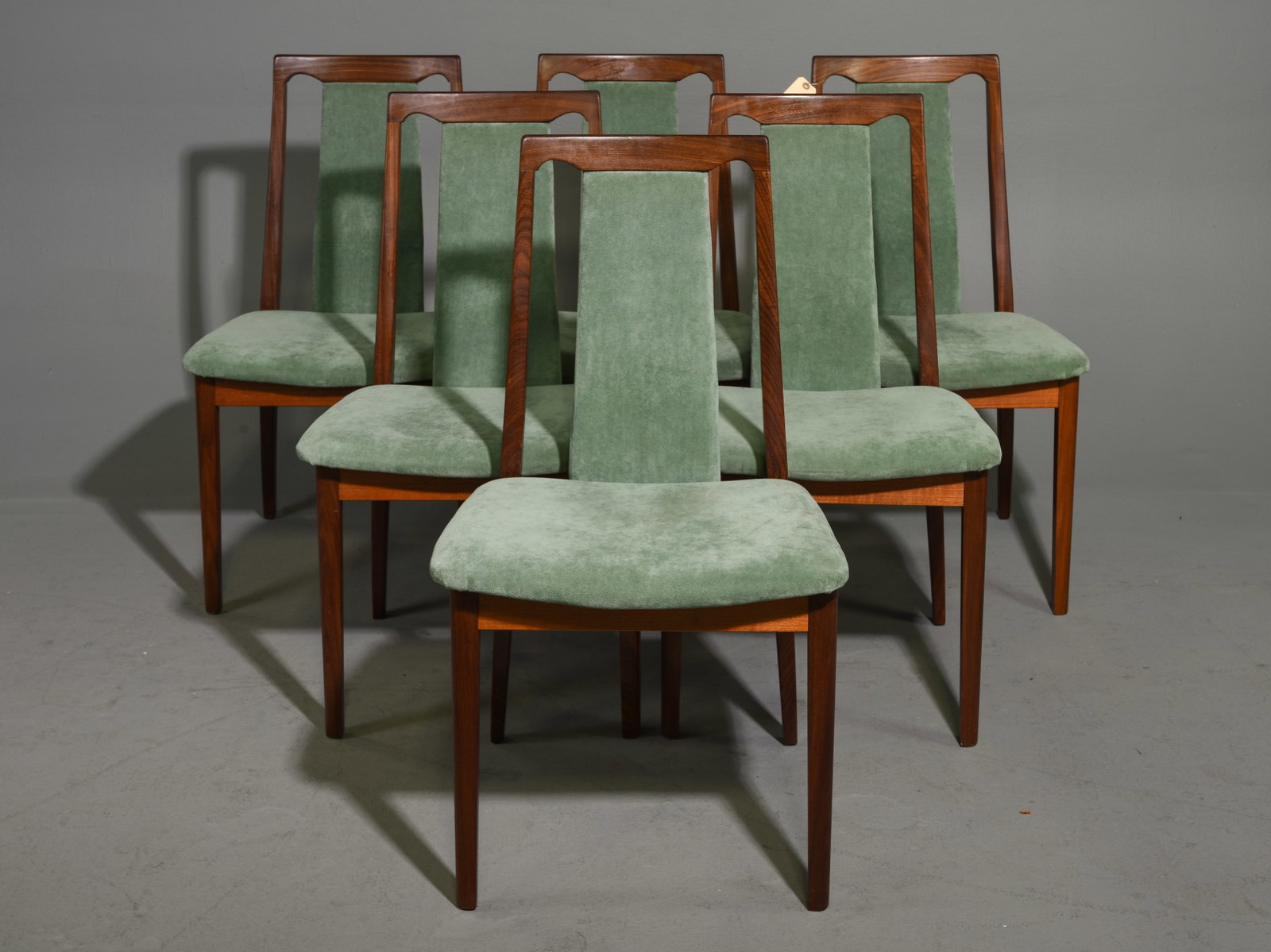 Mid Century Modern Set of 6 Dining Chairs - Gplan: Danish Modern Style Set of 6 Dining Chairs by British Furniture Maker G-Plan - 34 in tall x 19 x 20, seat height is 17 in