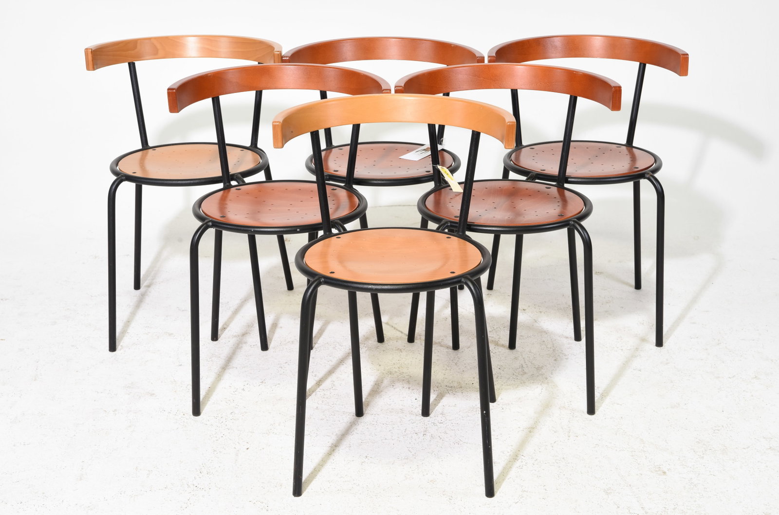 Italian Set of Six Lars Norinder Chairs: Italian Set of Six Lars Norinder Chairs - 27 in tall x 19 x 18 each with a seat height of 17.5
