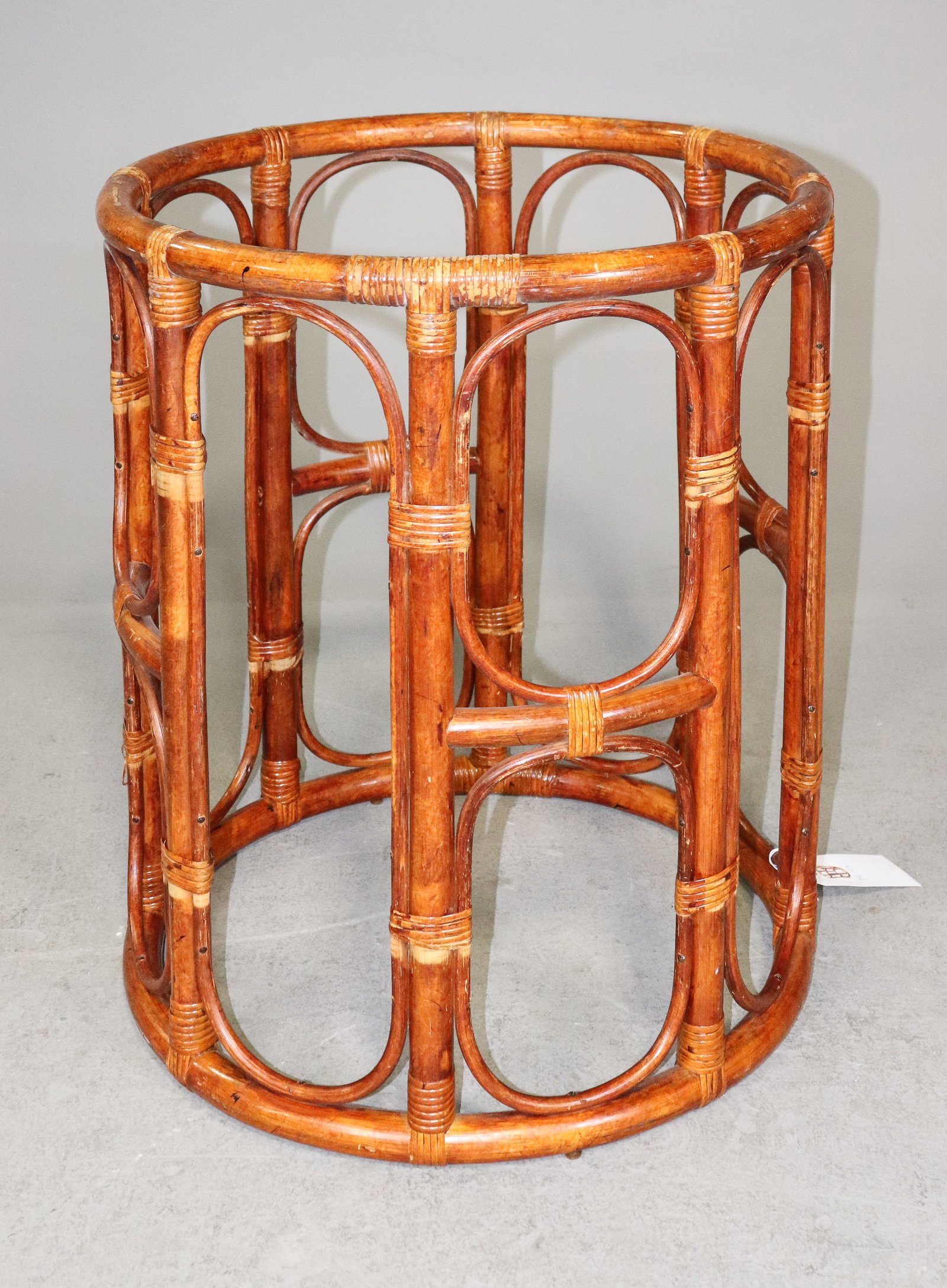 Vintage Rattan Dining Table Base: Vintage Rattan Dining Table Base - 28 in tall x 23.5 x 23.5