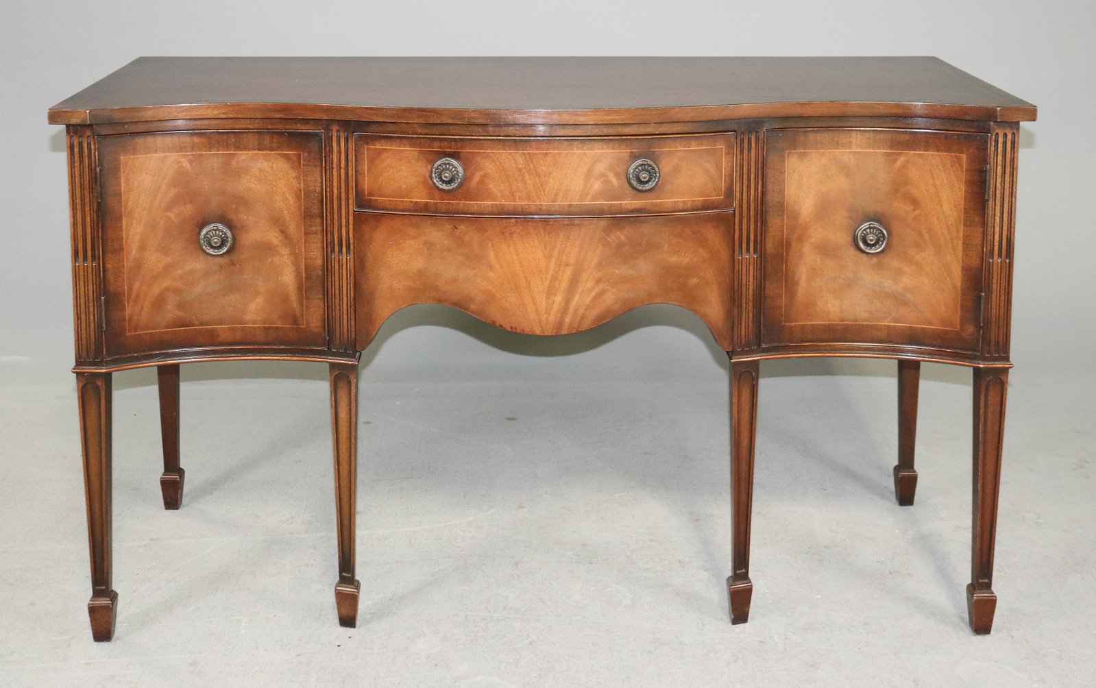 Georgian Style Mahogany Sideboard (1 of 6)