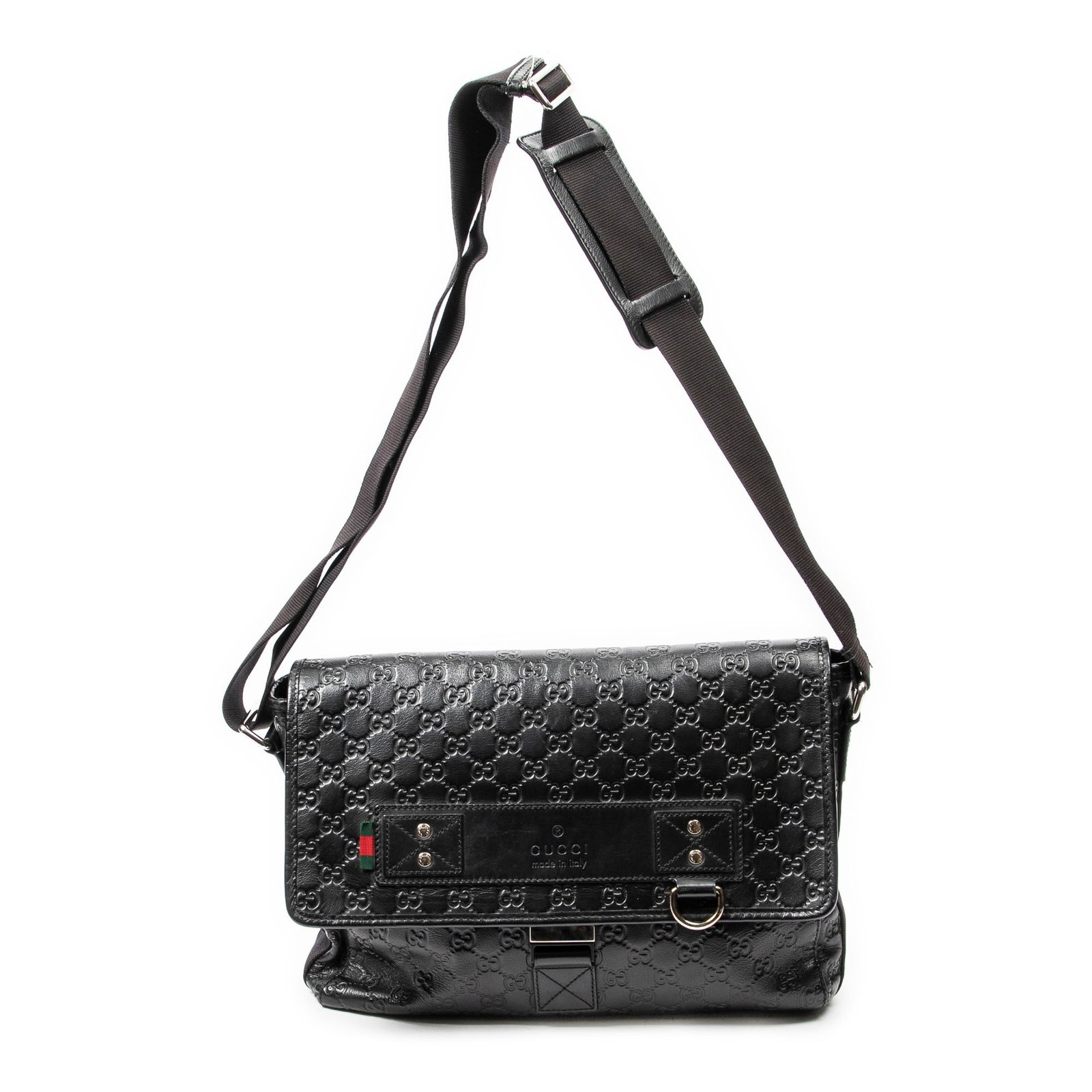 Gucci Web Medium Rubber Messenger in Black Guccissima: Genuine Pre-Owned Gucci Web Medium Rubber Messenger in Black Guccissima Leather made in Italy in A condition. Date Code is 246067-520981 Measurements: 34*23*10cm (Length * Height * Width). This lot in