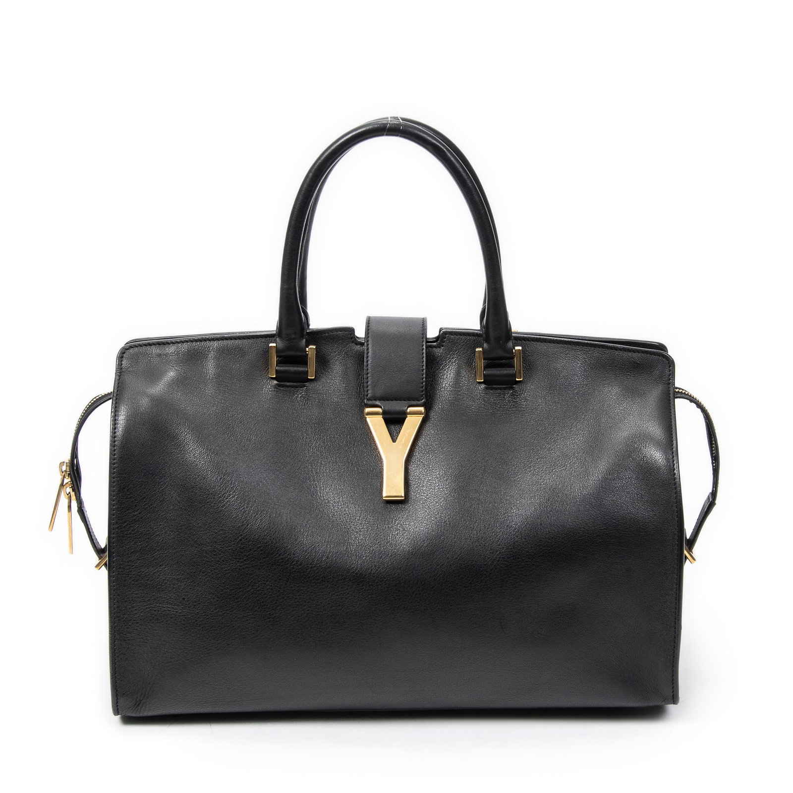 Yves Saint Laurent Medium Classic Y in Black Calfskin: Genuine Pre-Owned Yves Saint Laurent Medium Classic Y Cabas in Black Calfskin Leather made in France in A condition. Date Code is 311208-467891 Measurements: 36*22*18cm (Length * Height * Width). This