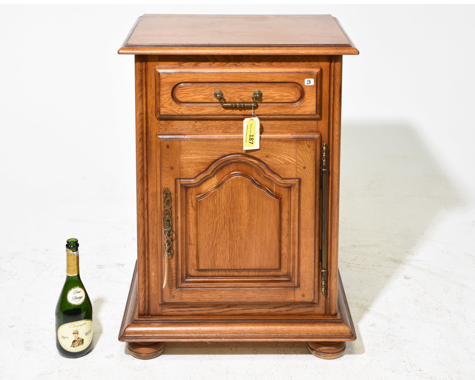 French Small Oak Single Door Cabinet with Drawer (1 of 5)