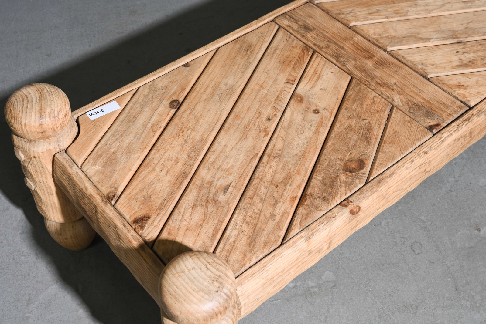 Rustic Ranch Style Baluster Turned Leg Coffee Table - 3