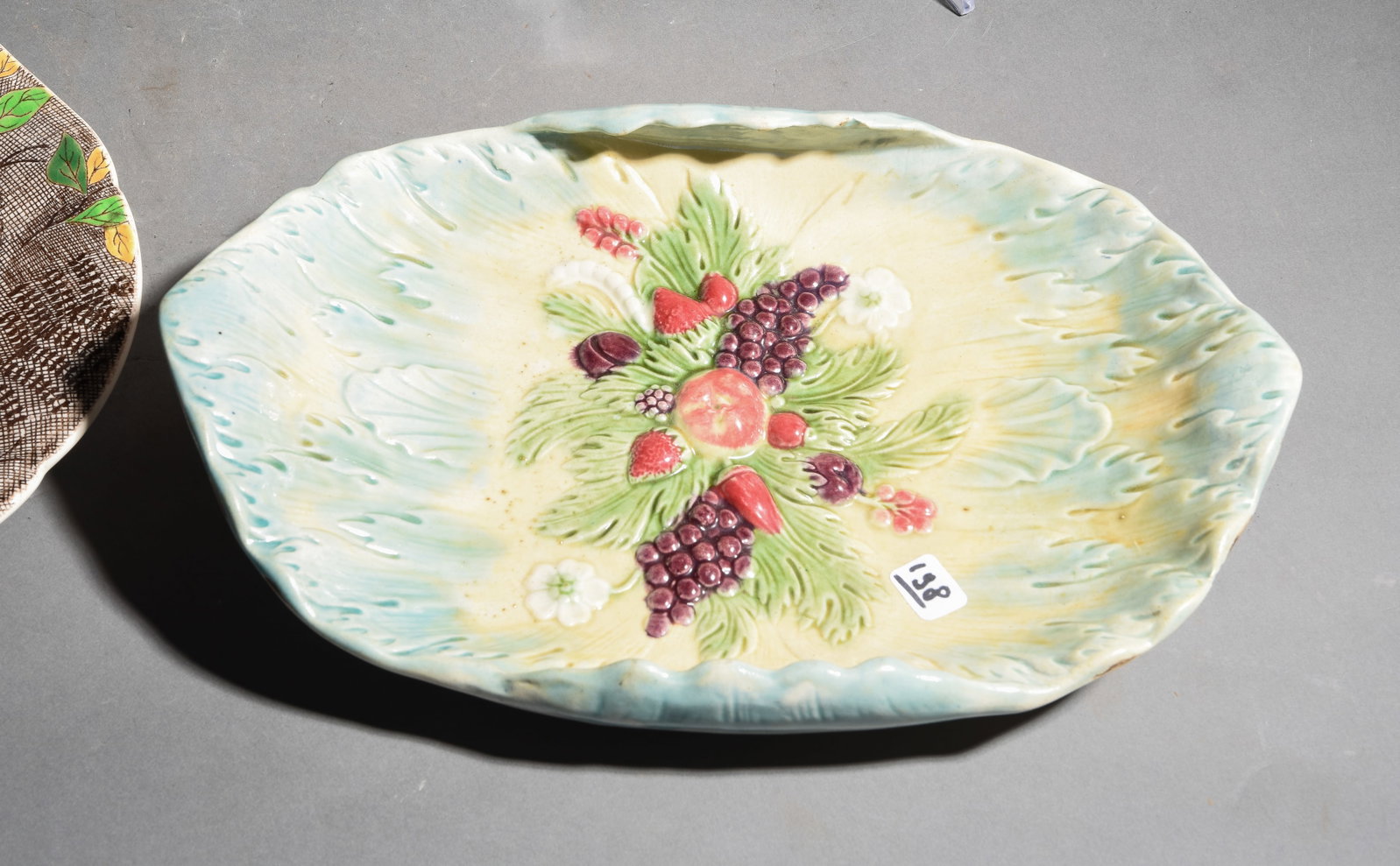 4pcs Assorted Platters / Plates - 5