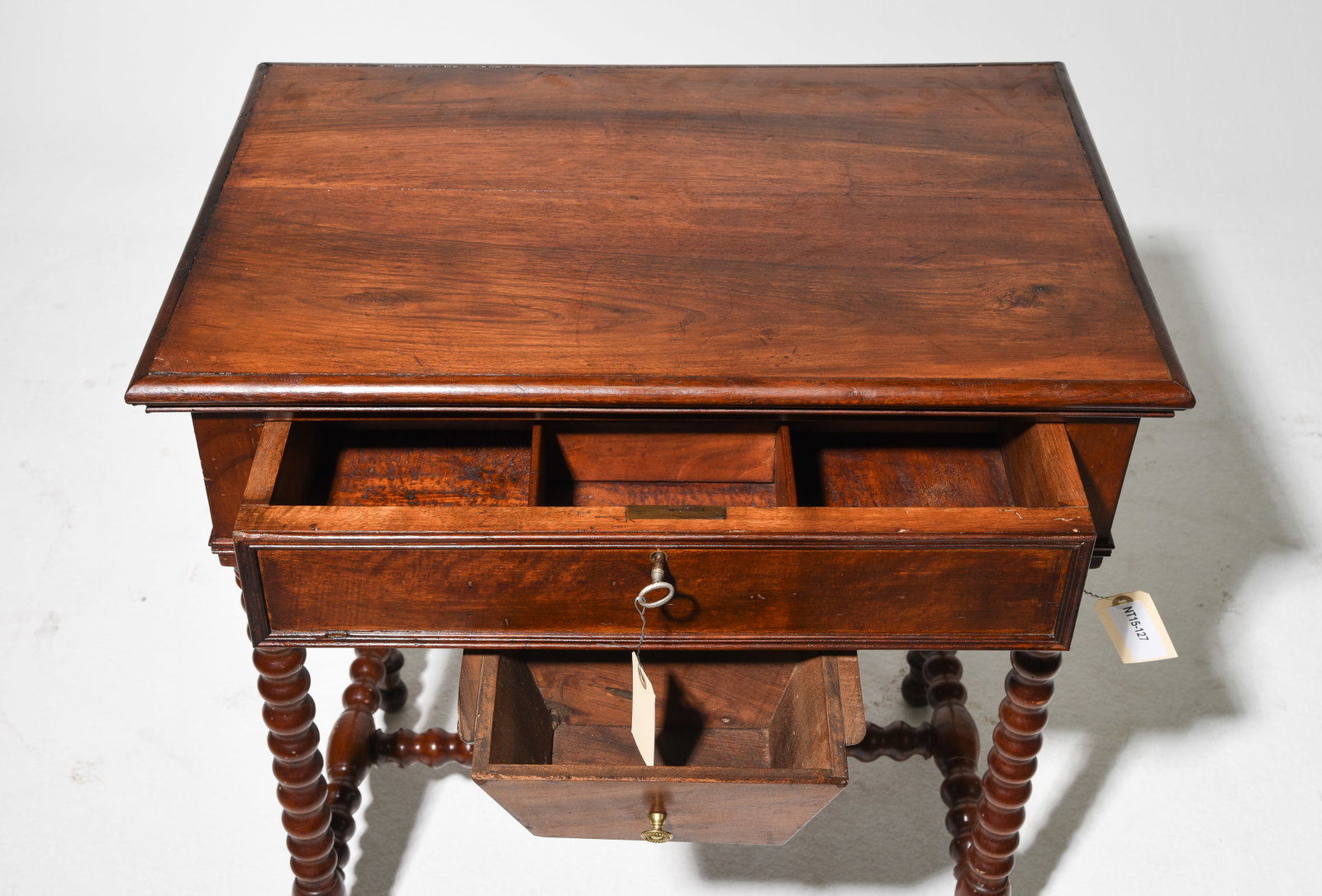 French Turned Bobbin Turned Sewing Table - 3