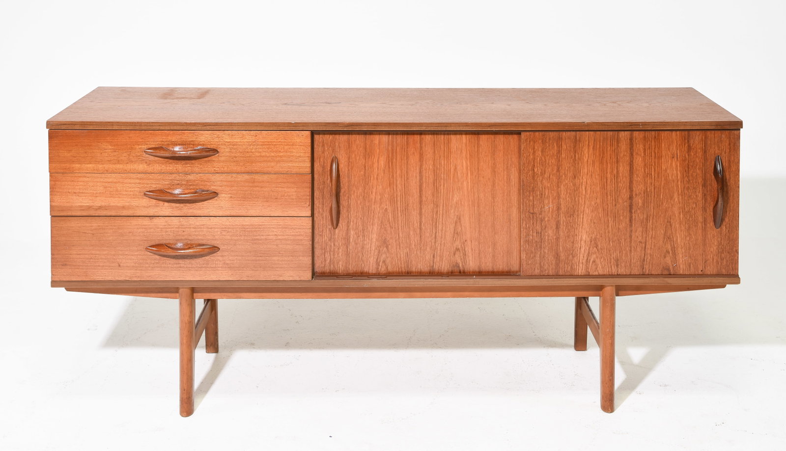 Mid Century Modern Sideboard - Avalon (1 of 6)