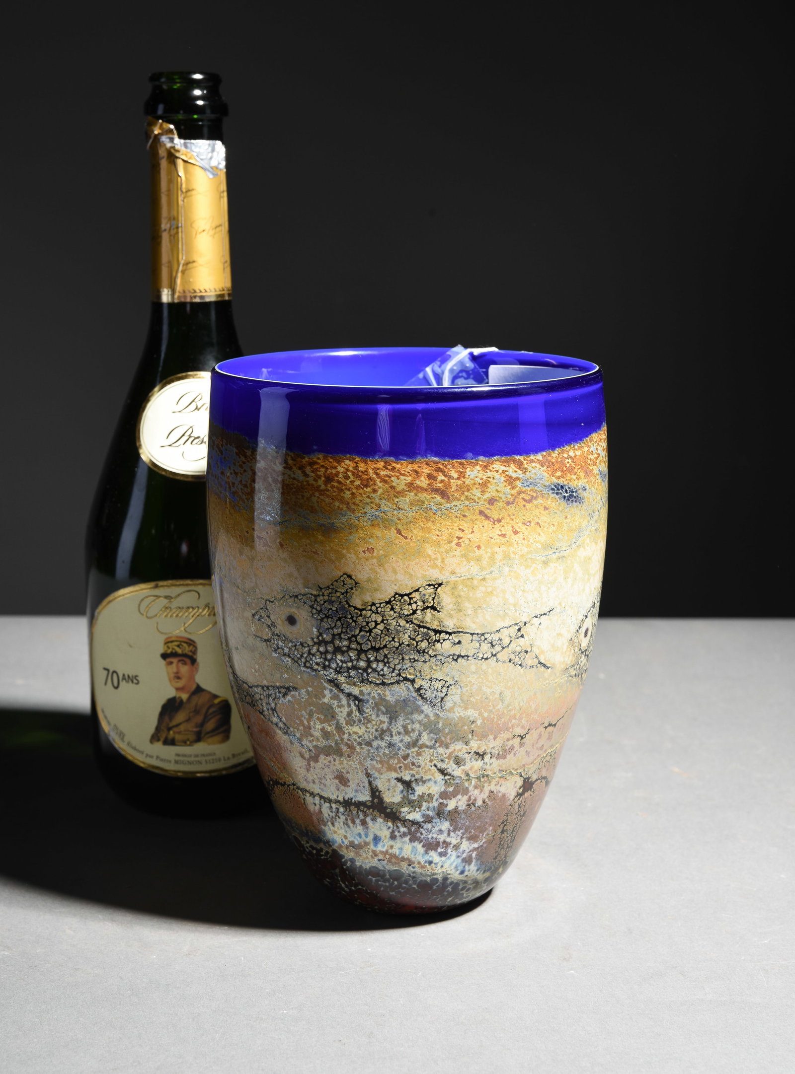 Handblown Art Glass Vase By Paul Bendzunas (1 of 4)