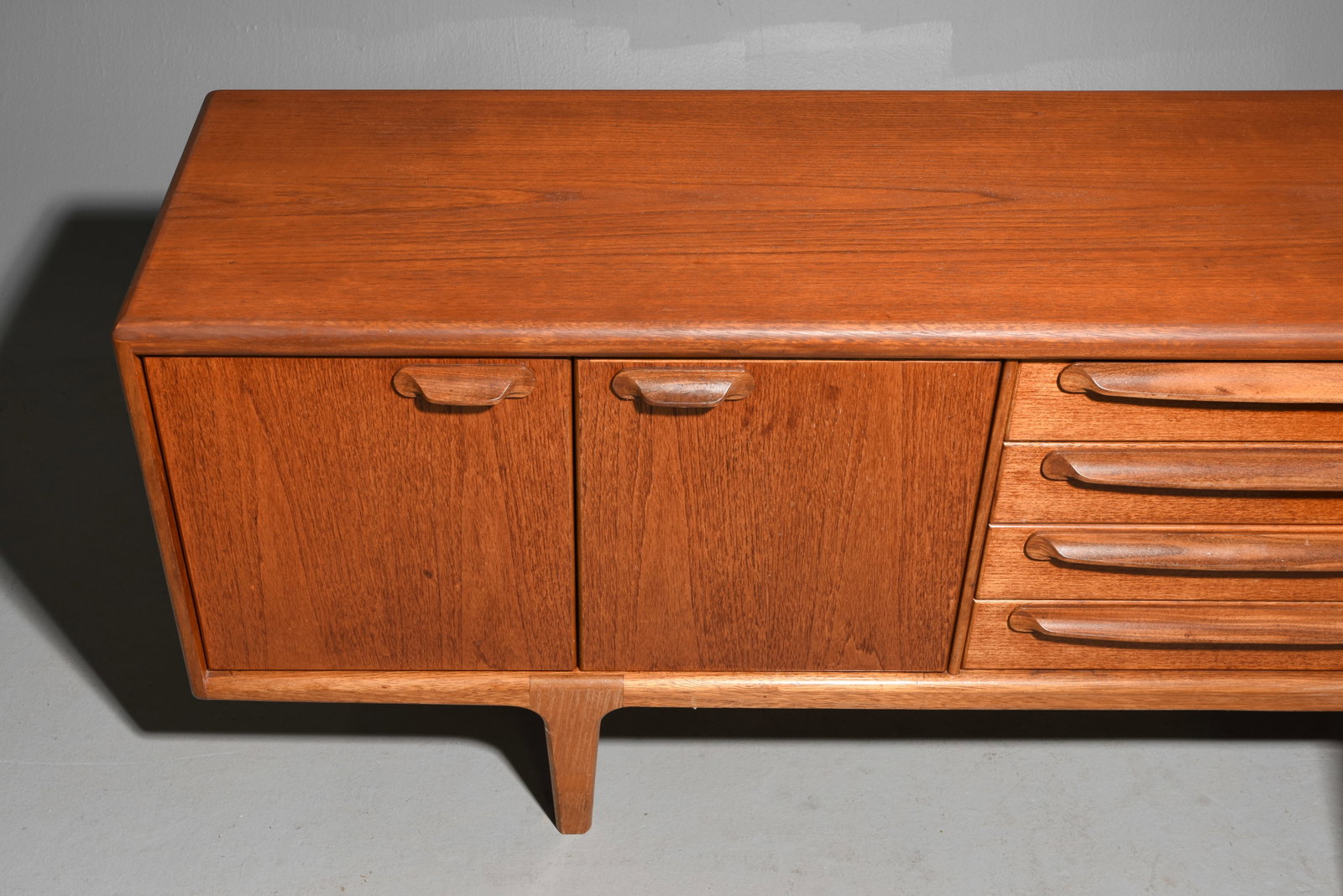 Mid Century "Sequence" Sideboard by Younger - 3