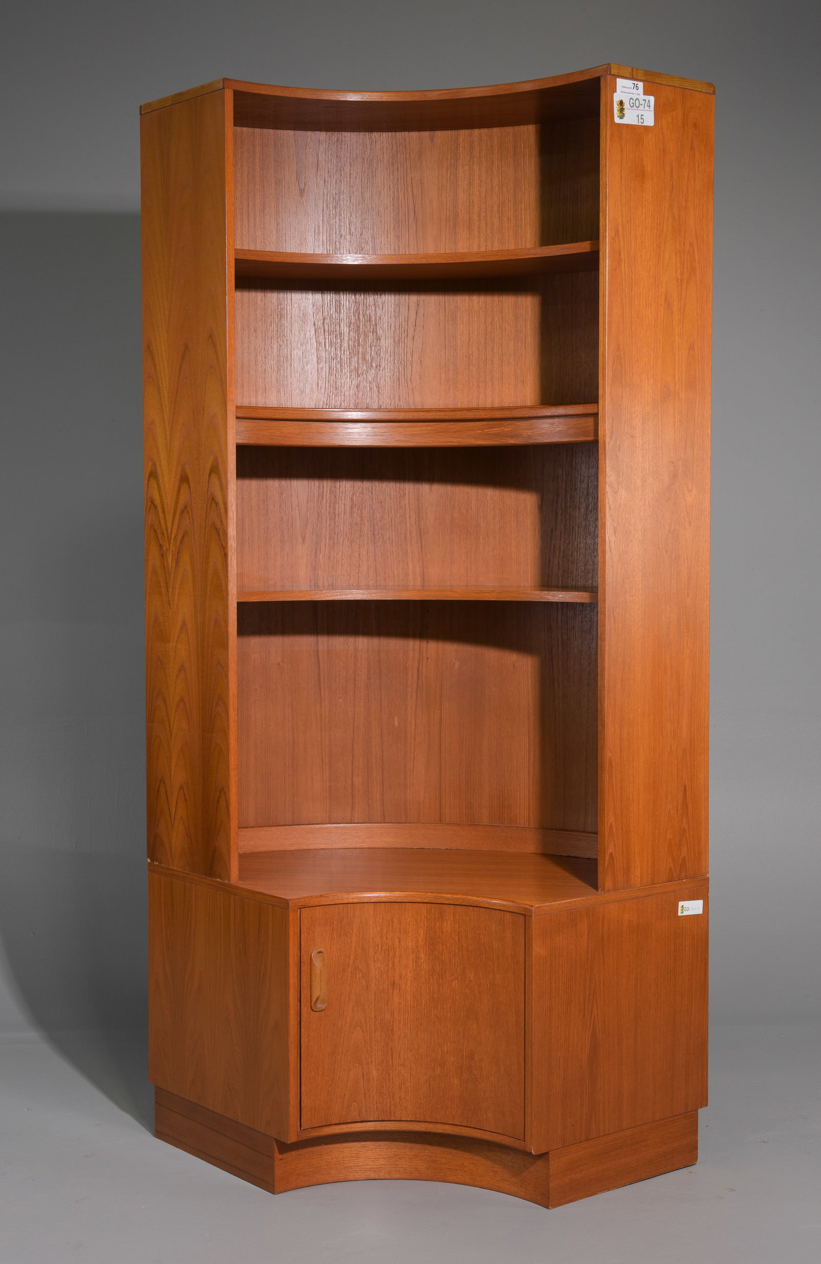 Mid Century Modern Large Corner Cabinet - Gplan (1 of 7)
