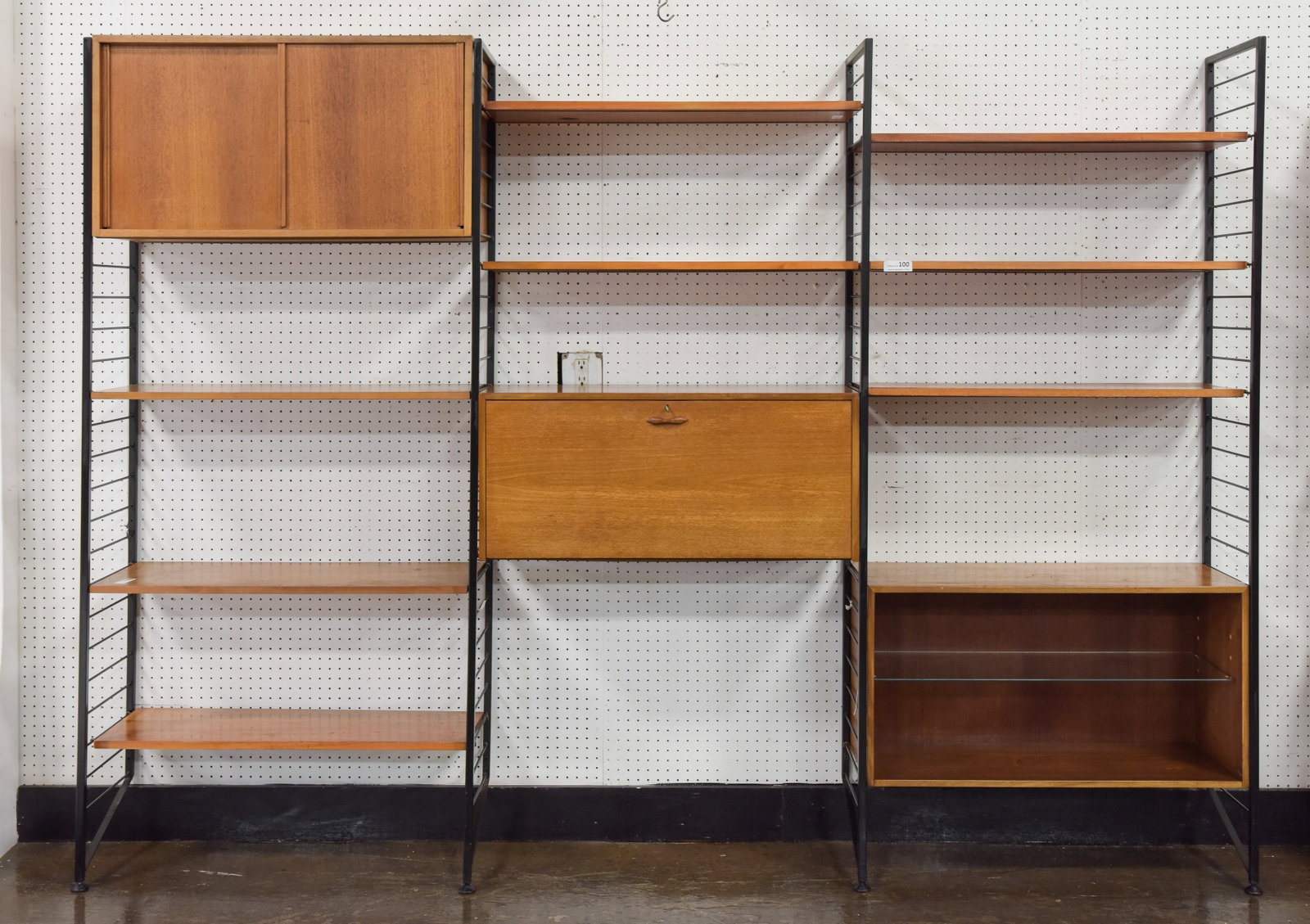 3 Bay Ladderax Wall Unit with Cocktail Cabinet #1 (1 of 6)
