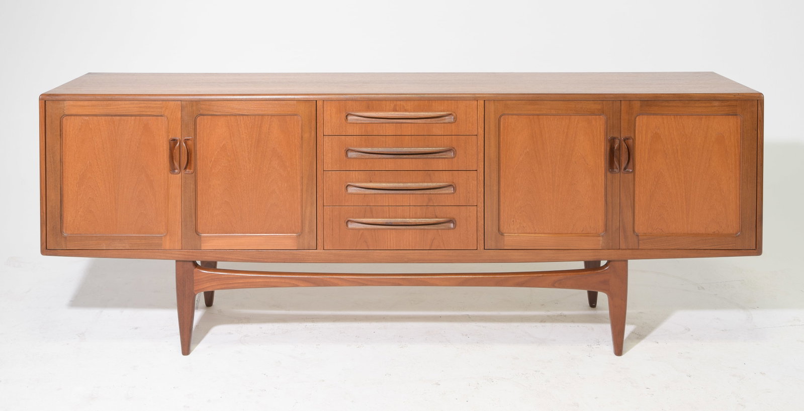 Mid Century Large "Fresco" Sideboard - G-Plan: This Danish Modern Style Teak Credenza is made by Mid Century Modern Furniture Maker G Plan ( GPlan ) & is part of their "Fresco" Range. - 31.25 in tall x 84 x 18