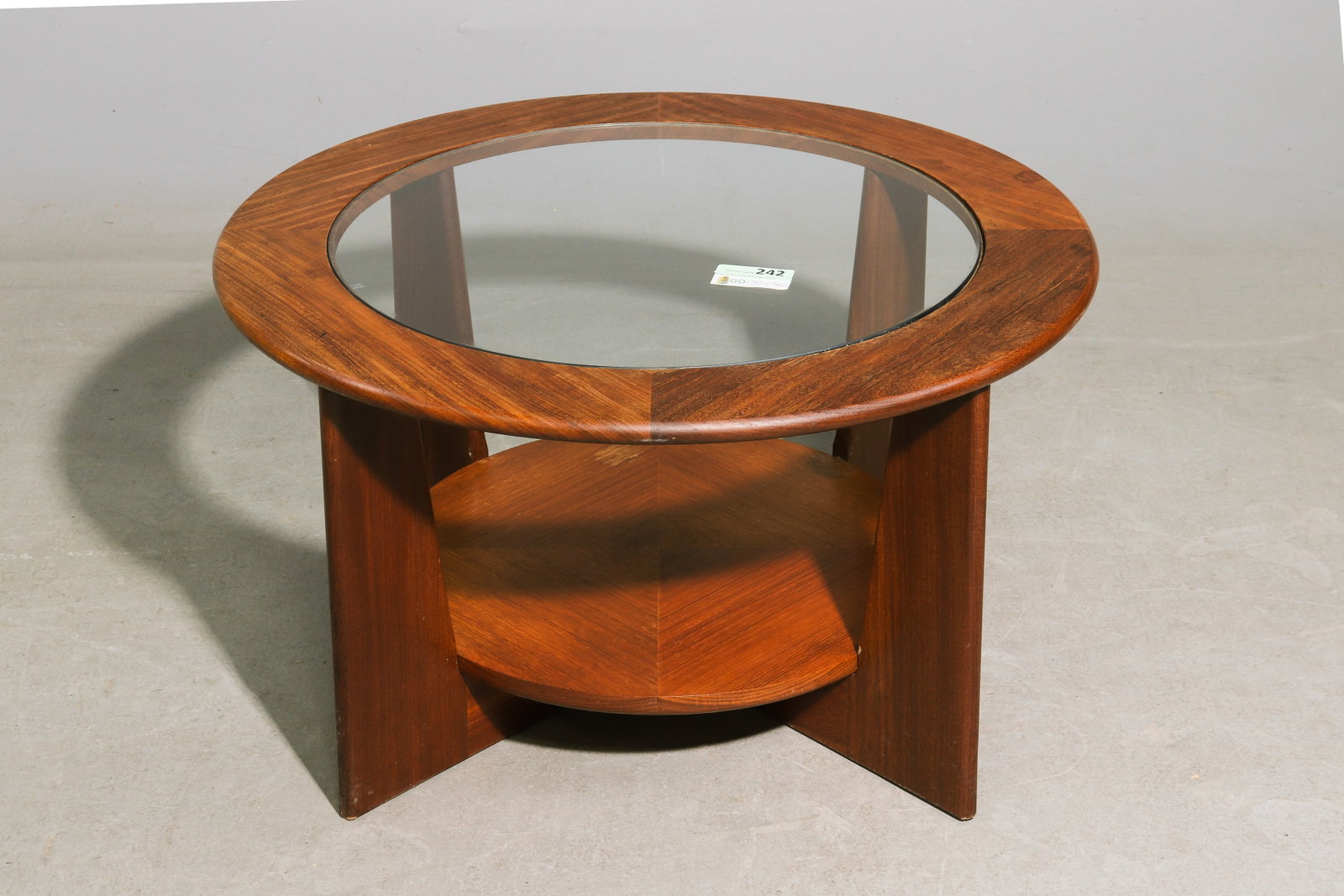 Mid Century Modern Round Coffee Table (1 of 3)