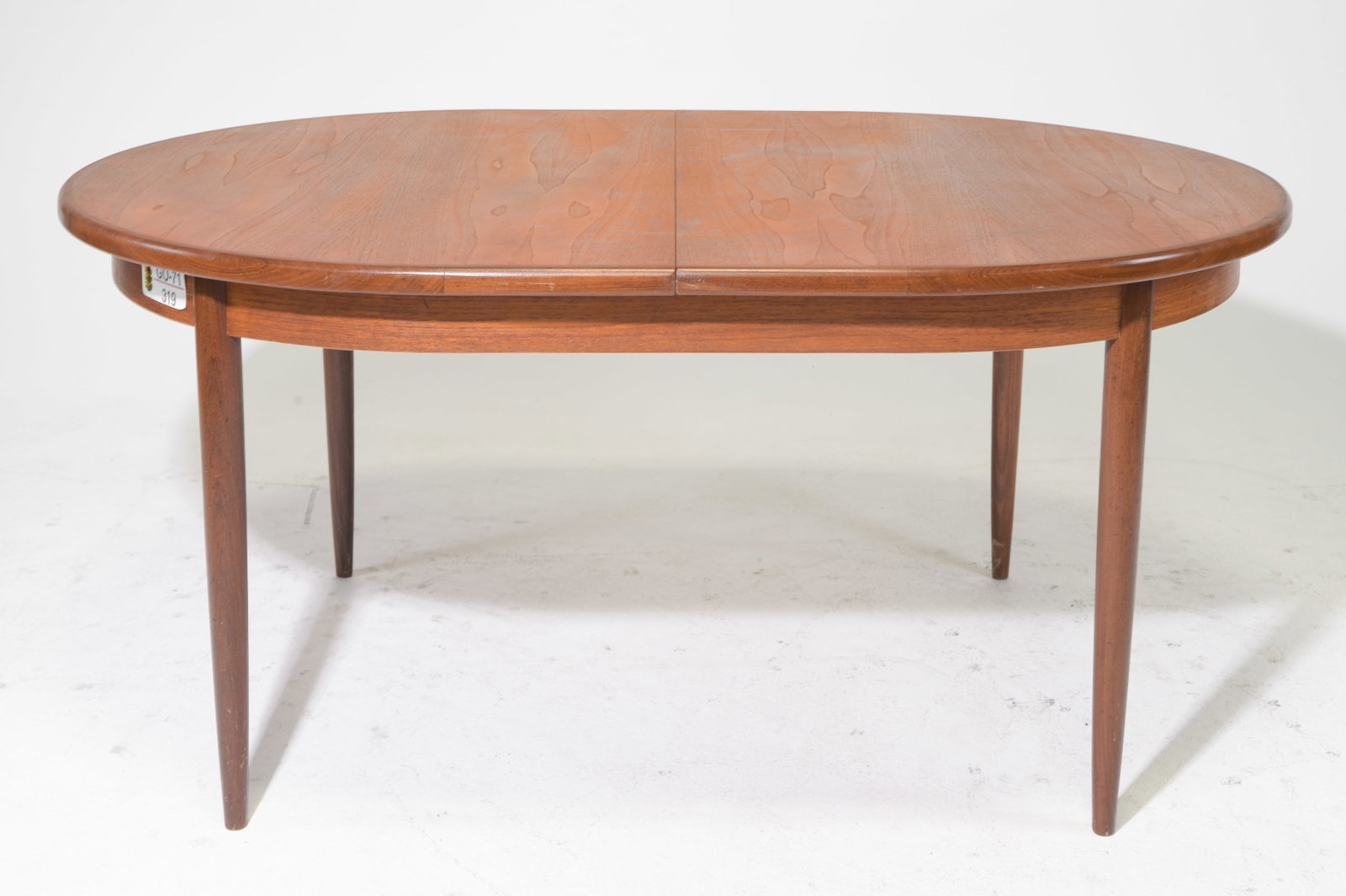 Mid Century Oval Dining Table by G-Plan (1 of 6)