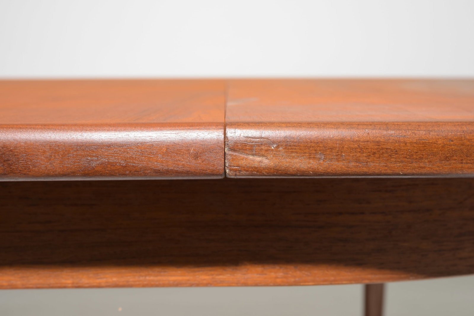 Mid Century Oval Dining Table by G-Plan - 6