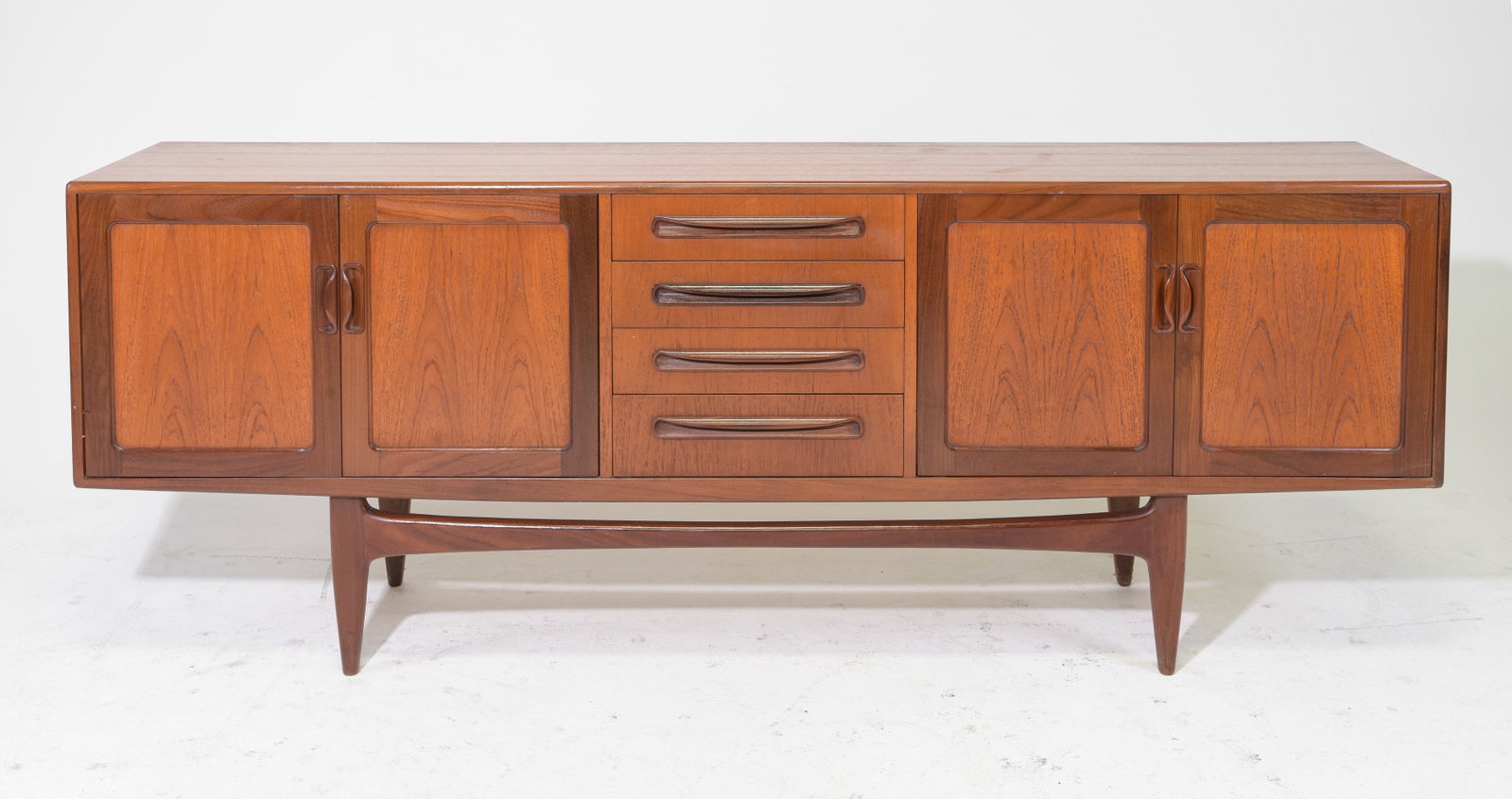 Mid Century Large "Fresco" Sideboard - G-Plan: This Danish Modern Style Teak Credenza is made by Mid Century Modern Furniture Maker G Plan ( GPlan ) & is part of their "Fresco" Range. - 31 in tall x 84 x 19