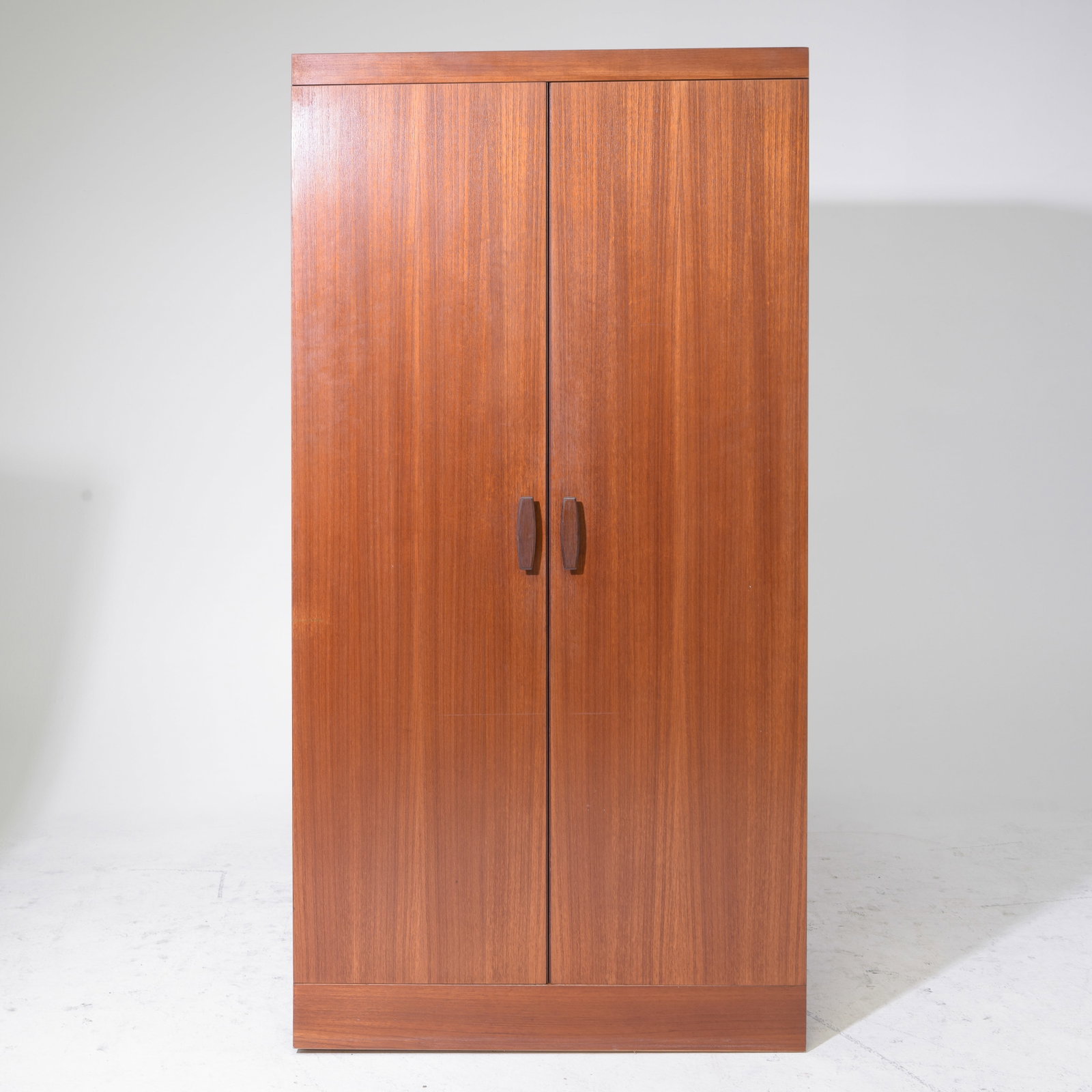 Mid Century Modern Gplan Quadrille Robe on Plinth Base: Danish Modern Style Gplan Quadrille Robe on Plinth Base - 69.5 in tall x 36 x 23