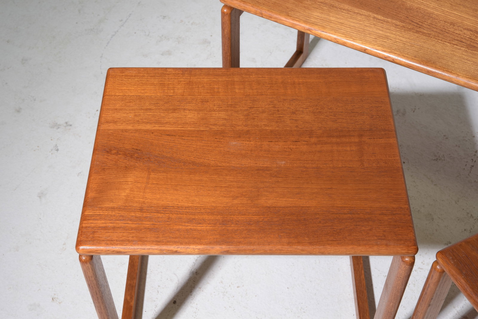 Mid Century Modern Nesting Coffee Table - 3