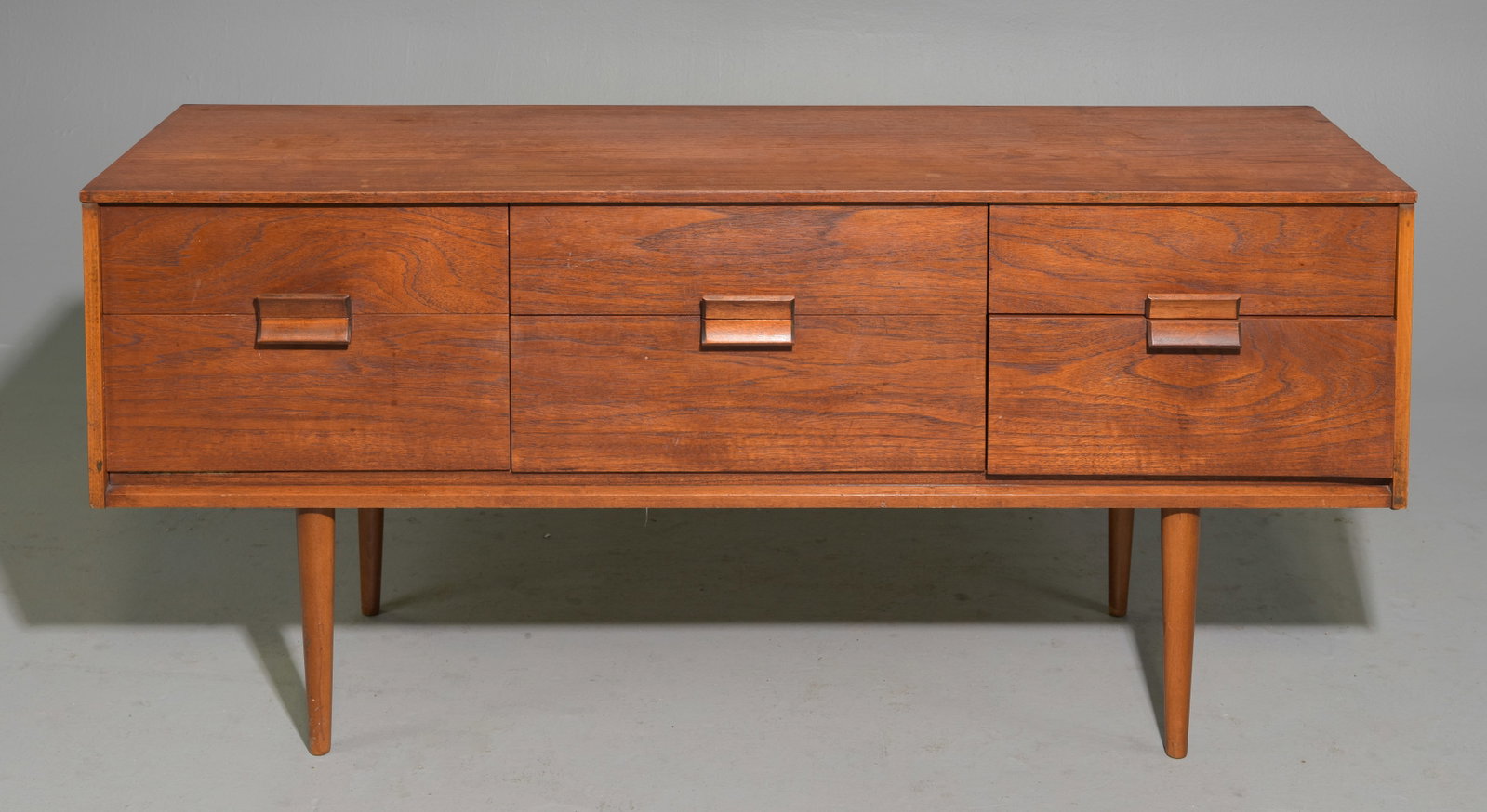 Mid Century Modern 6 Drawer Chest / Dresser (1 of 6)